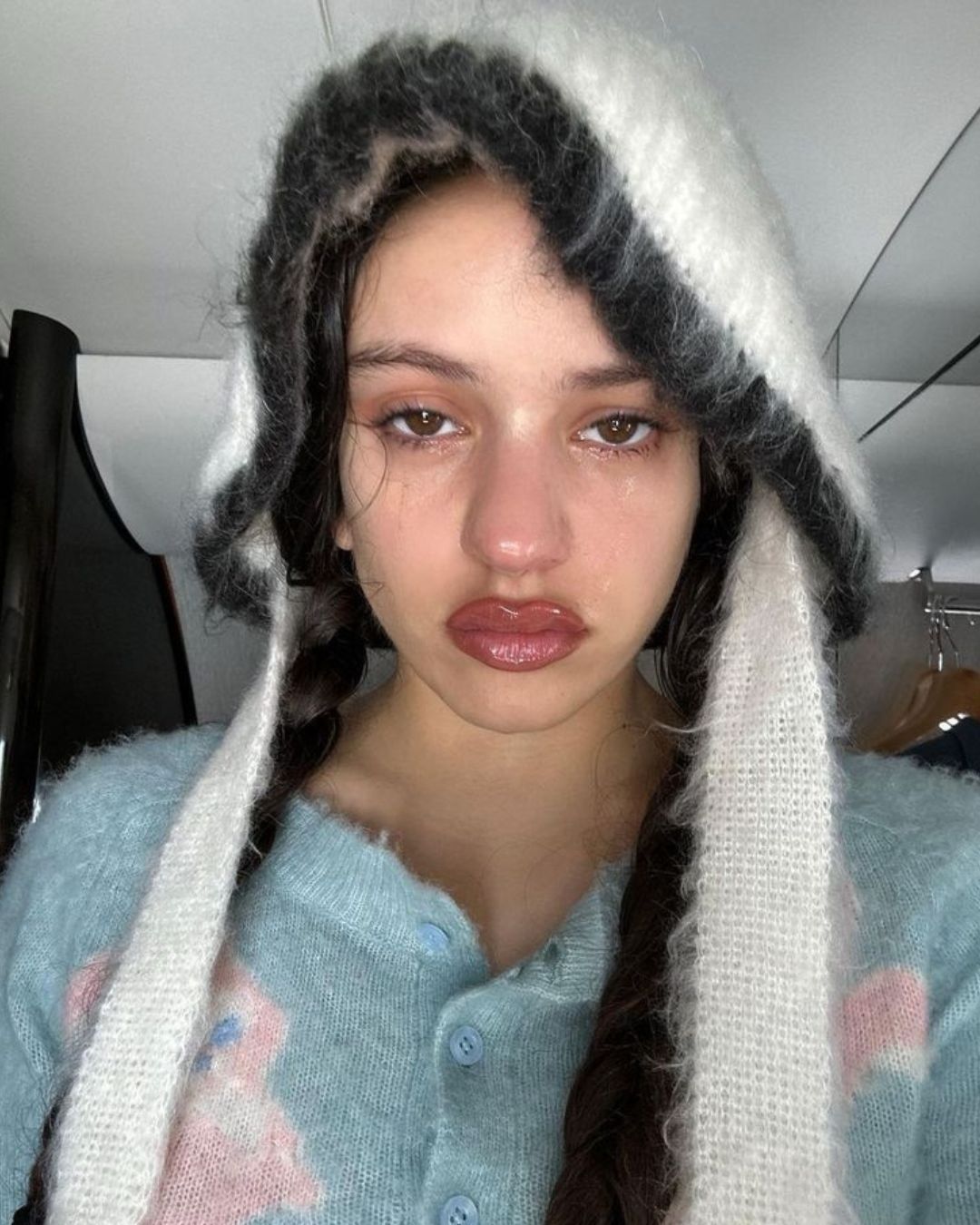 It's Blue Monday: how to fix your makeup after a good cry All the steps to hide every trace