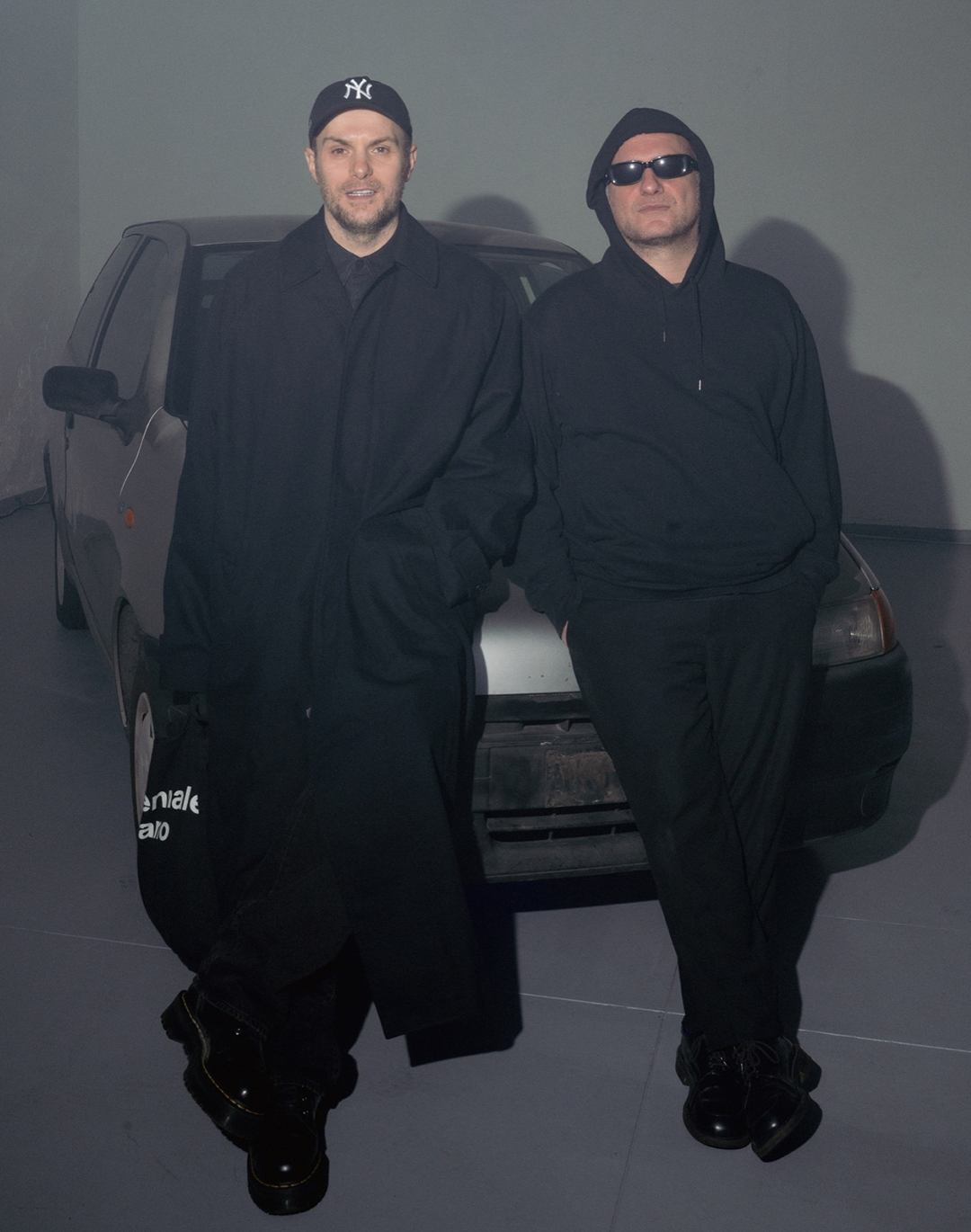 nss edicola celebra il lancio di Napoli Infinita con una performance firmata Fabrizio Vatieri Undercover racconta Napoli nel cuore di Milano