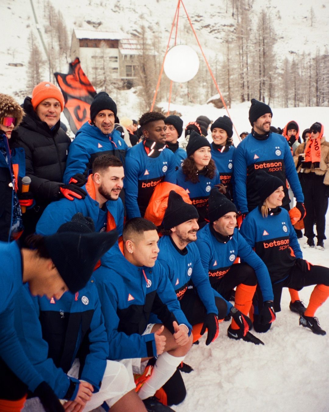 In the deep Italian mountains with Inter and Nike, discovering the first ACG kit In the heart of Alpe Devero, with Júlio César and Luís Figo