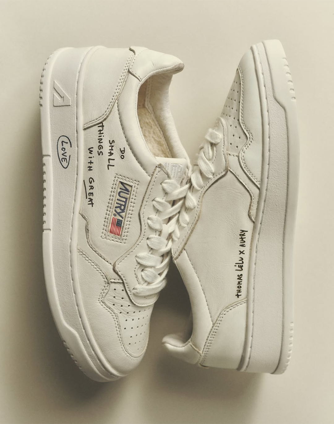 La dichiarazione d'amore di Thomas Lélu x AUTRY L'iconico modello Medalist diventa un'opera d'arte