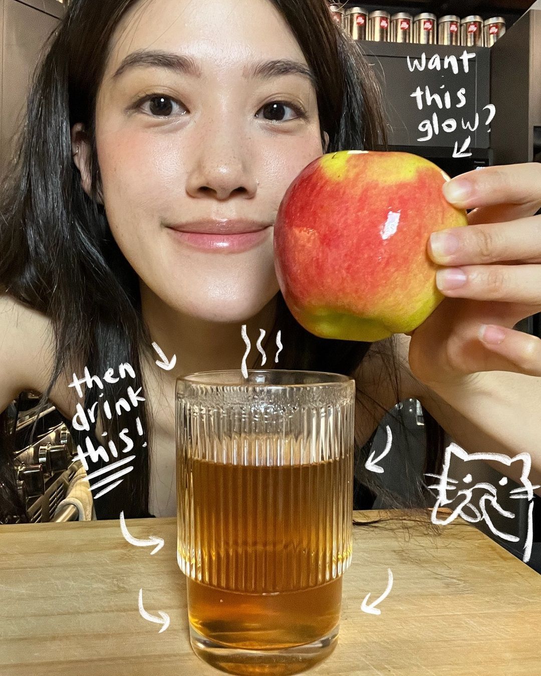 TikTok ci insegna a vivere come una nonna cinese Dalla medicina tradizionale cinese al Douyin make-up, piccole abitudini millenarie contro la grande stanchezza moderna