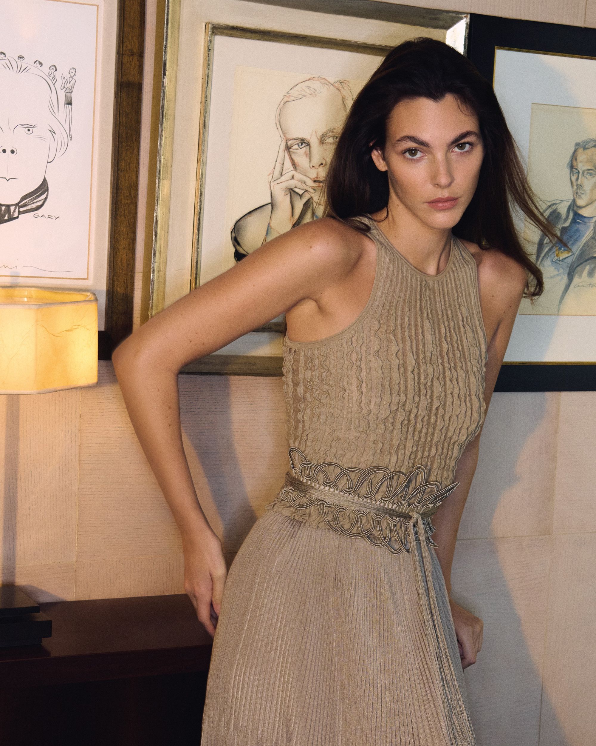 La campagna dell’ultima collezione firmata Giorgio Armani è stata scattata a casa sua Per la prima volta, si aprono le porte del palazzo di Via Borgonuovo