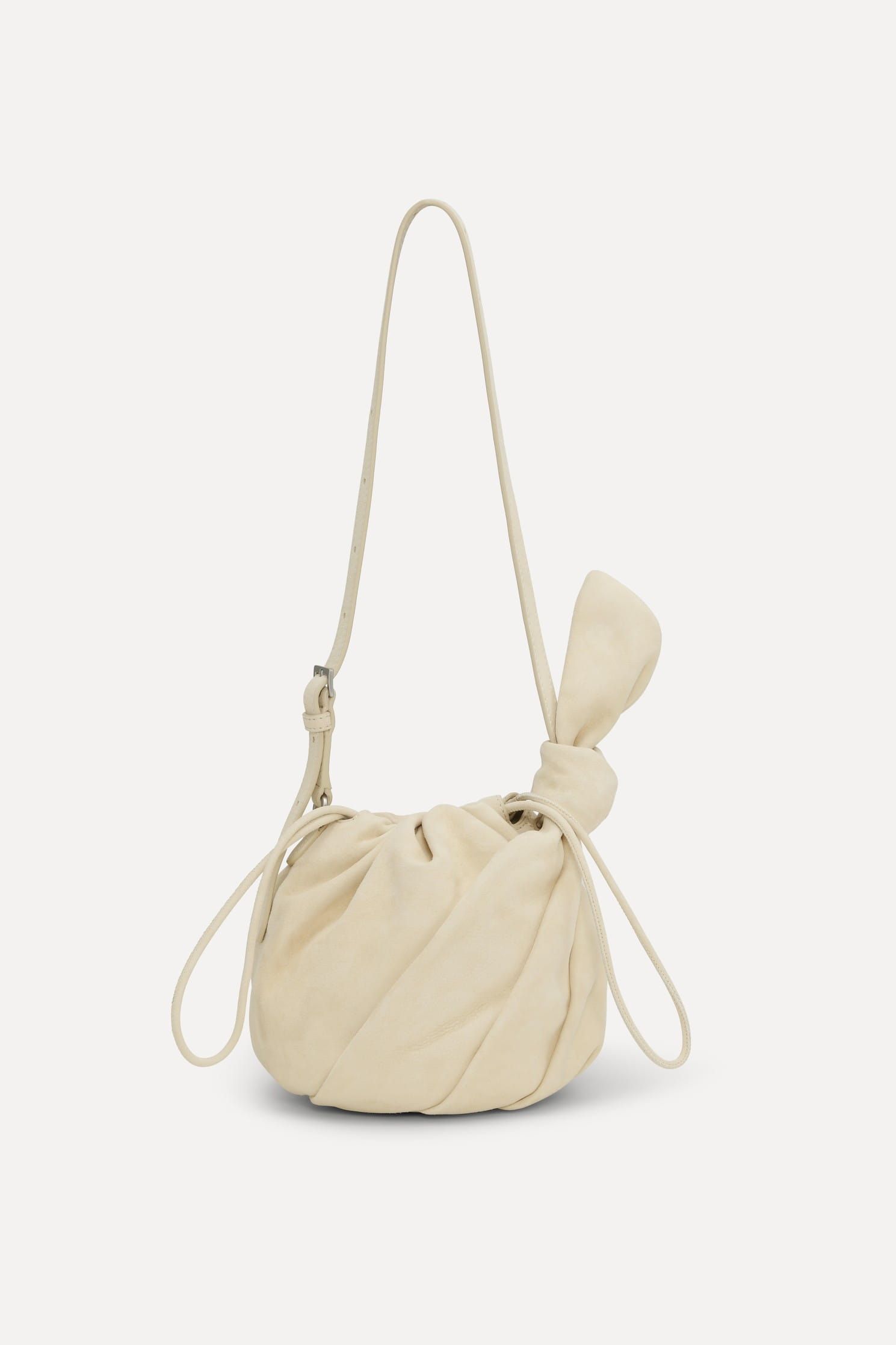 Rotate has presented its first collection of bags With a party in Copenhagen during the fashion week of the Danish capital | Image 601793