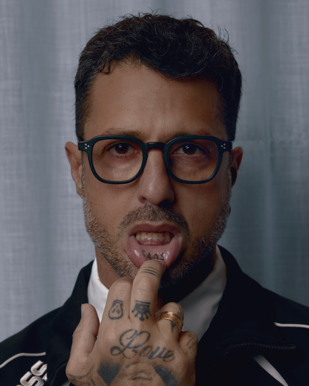 Fino a che punto può spingersi il content?  Falsissimo e il codice di condotta per gli influencer