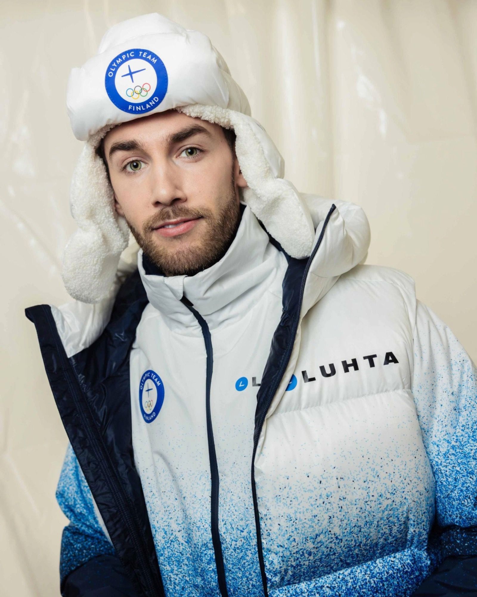 Haiti e Finlandia portano la moda ai Giochi Olimpici Prendendo ispirazione dall'arte di Edouard Duval-Carré e dai paesaggi della Lapponia