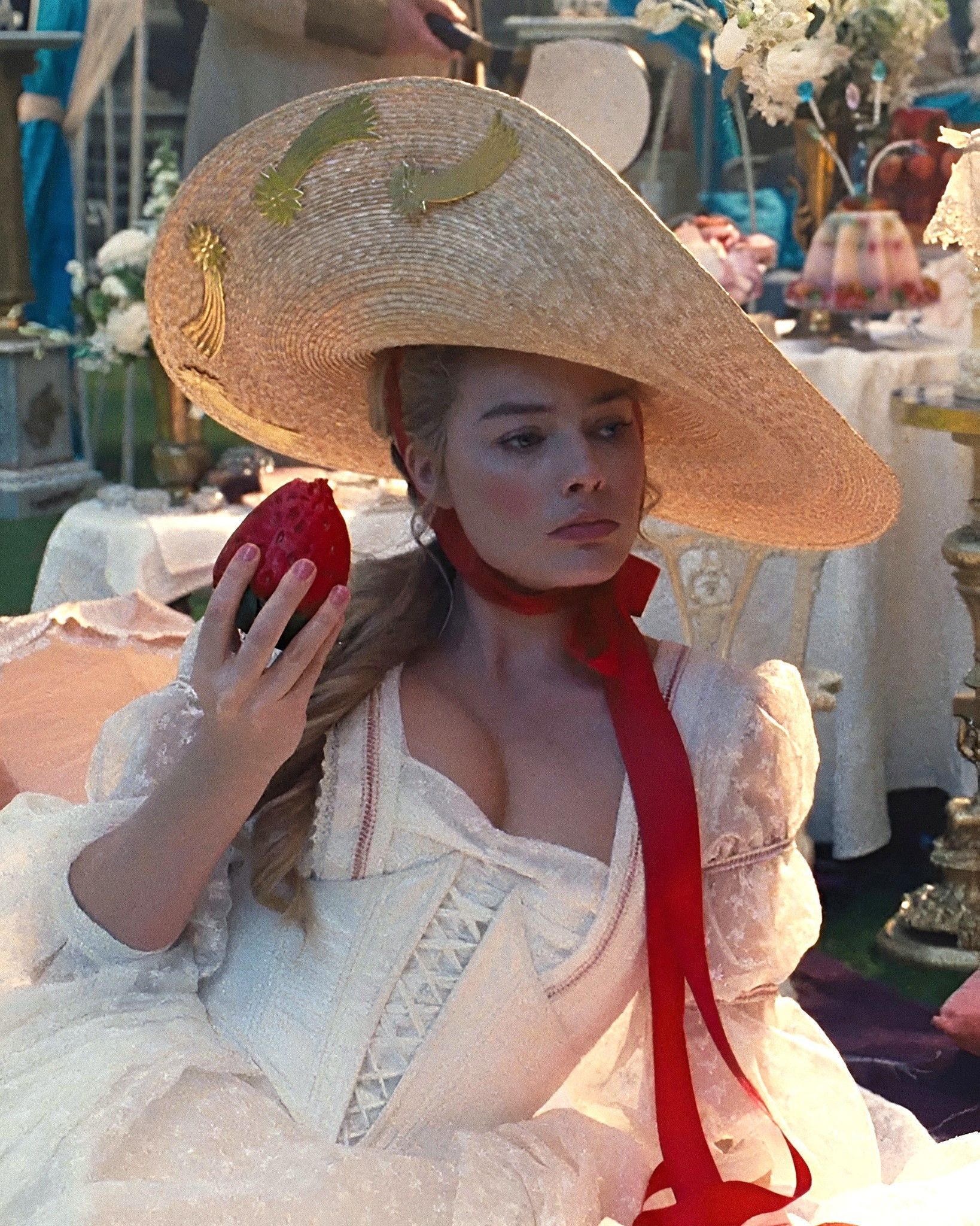 Tutto sui beauty look di Cime Tempestose Dal Brontë blush e le mille sfumature di rosso, fino al simbolismo dei capelli