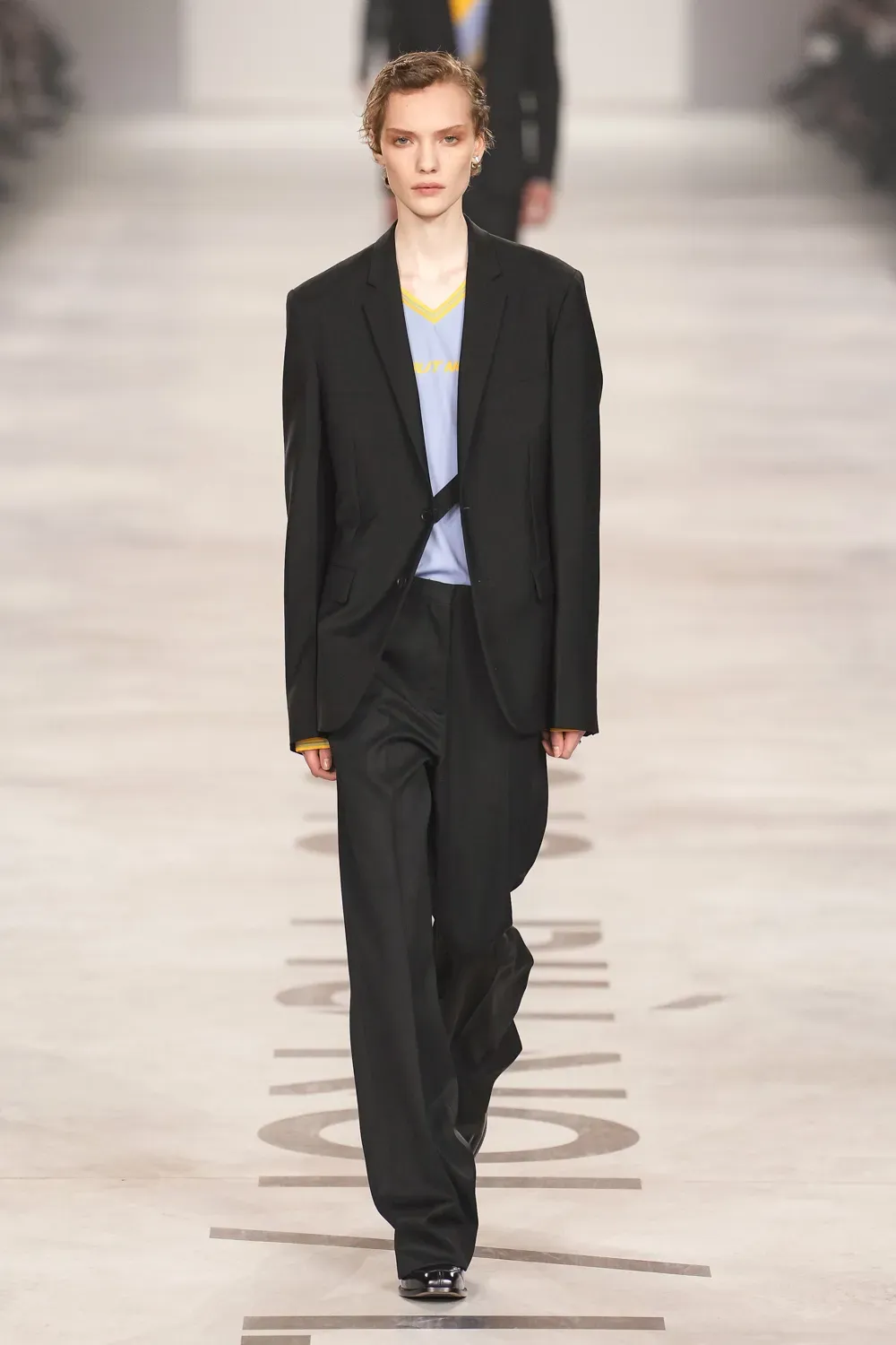 Maria Grazia Chiuri è tornata a casa con la FW26 di Fendi Il primo debutto del calendario milanese | Image 605254