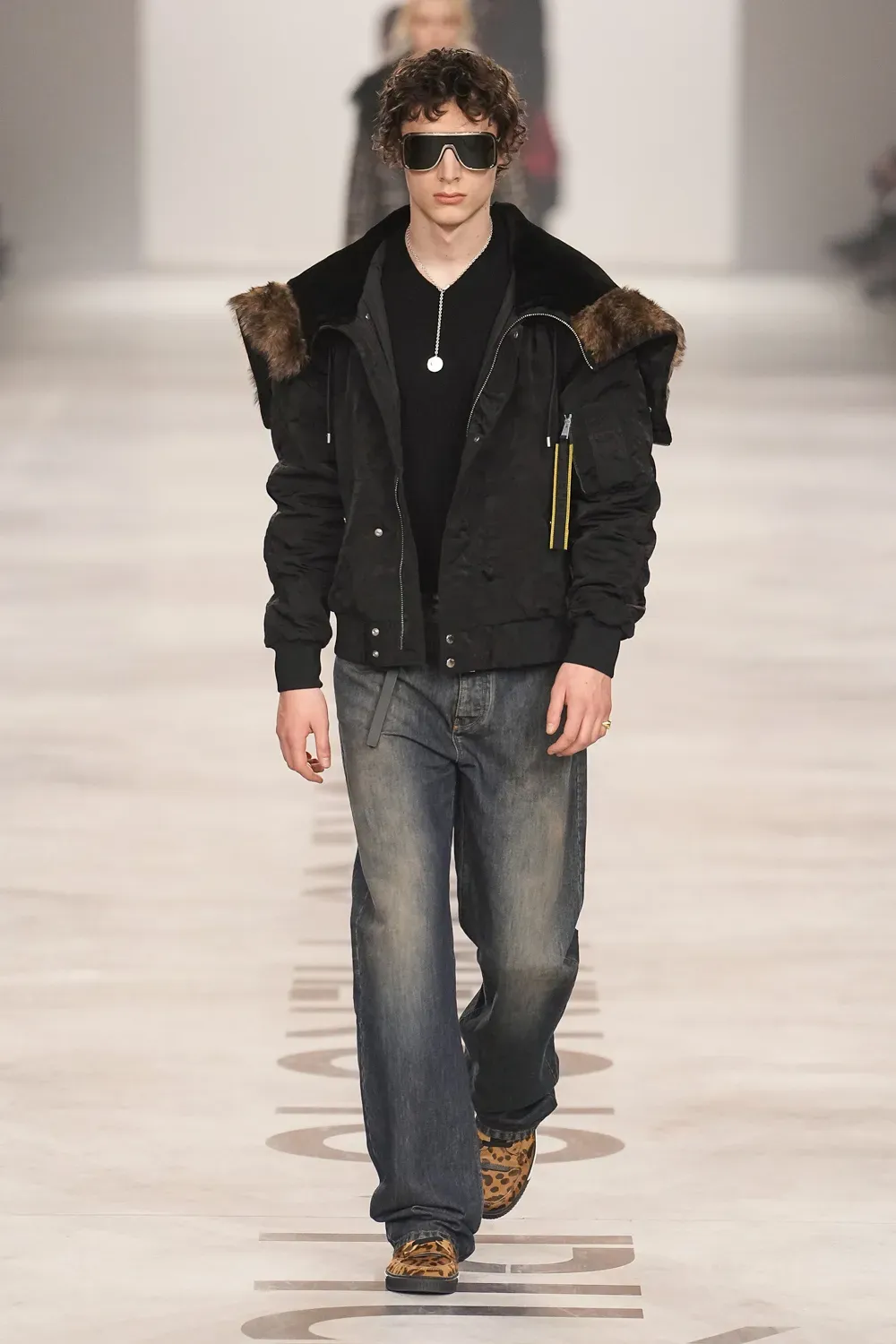 Maria Grazia Chiuri è tornata a casa con la FW26 di Fendi Il primo debutto del calendario milanese | Image 605226