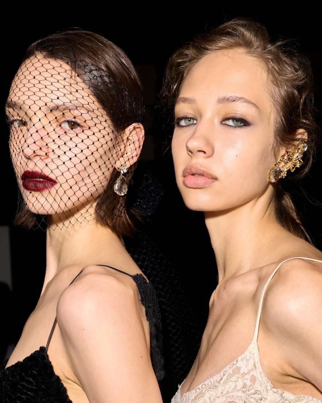 Milan Fashion Week confirms a timid comeback of maximalist beauty If fashion is lacking, make-up gives us some surprises