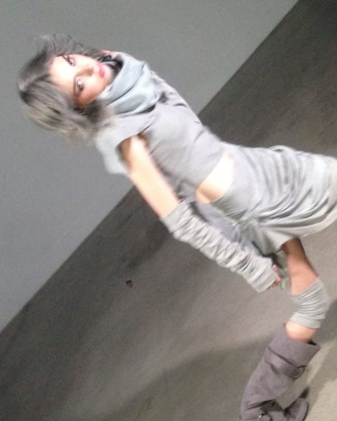 Sophie Powers: In un contesto così adulto, sei costretto a crescere in fretta Intervista all'artista di Los Angeles che ha appena rilasciato il singolo Klepto