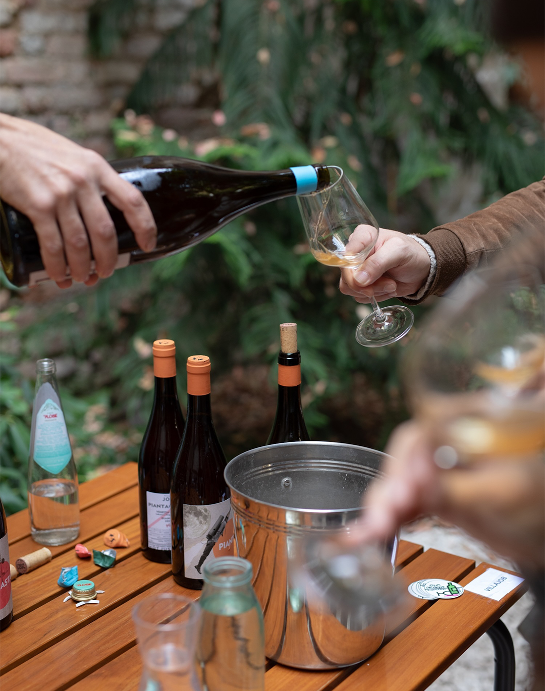 nss edicola partners with Davide Longoni and Commestibile for the “Mercatino della Domenica” A new travelling format dedicated to Italian natural wine producers.