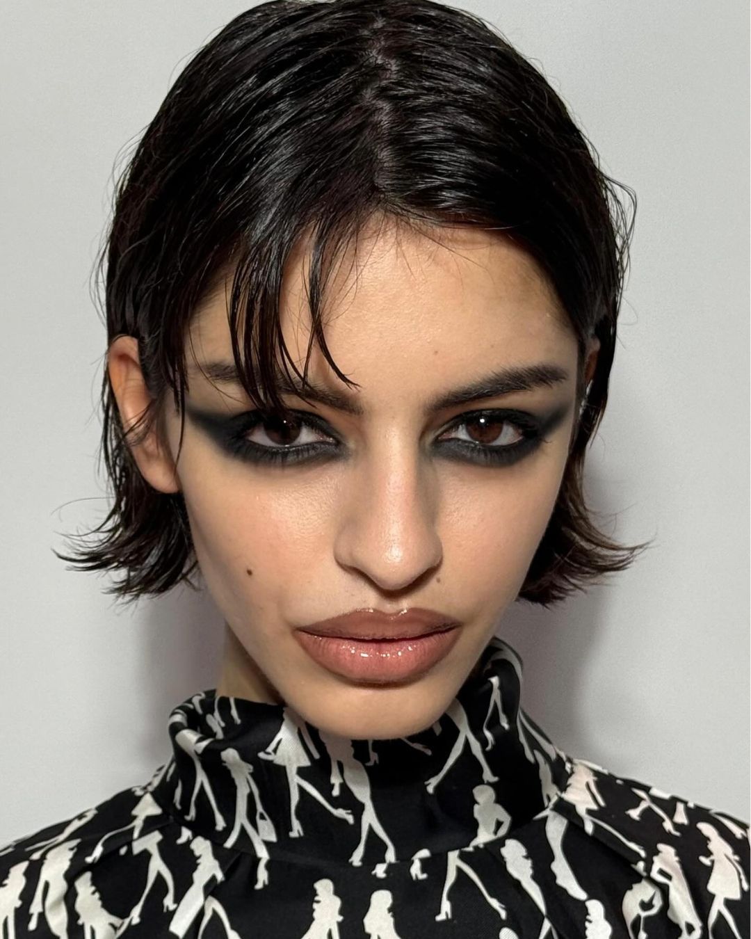 Lo smokey eye di Gucci dimostra che il nero non passa mai di moda Come ricreare il look firmato Sam Visser