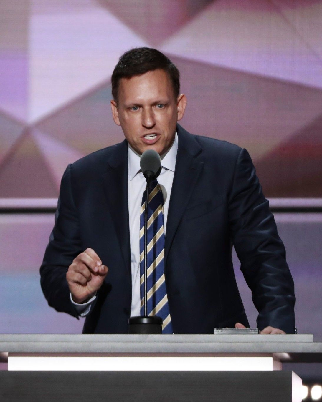 What's this about Peter Thiel's lectures on the Antichrist in Rome? The clash between techno-capitalism and the Vatican