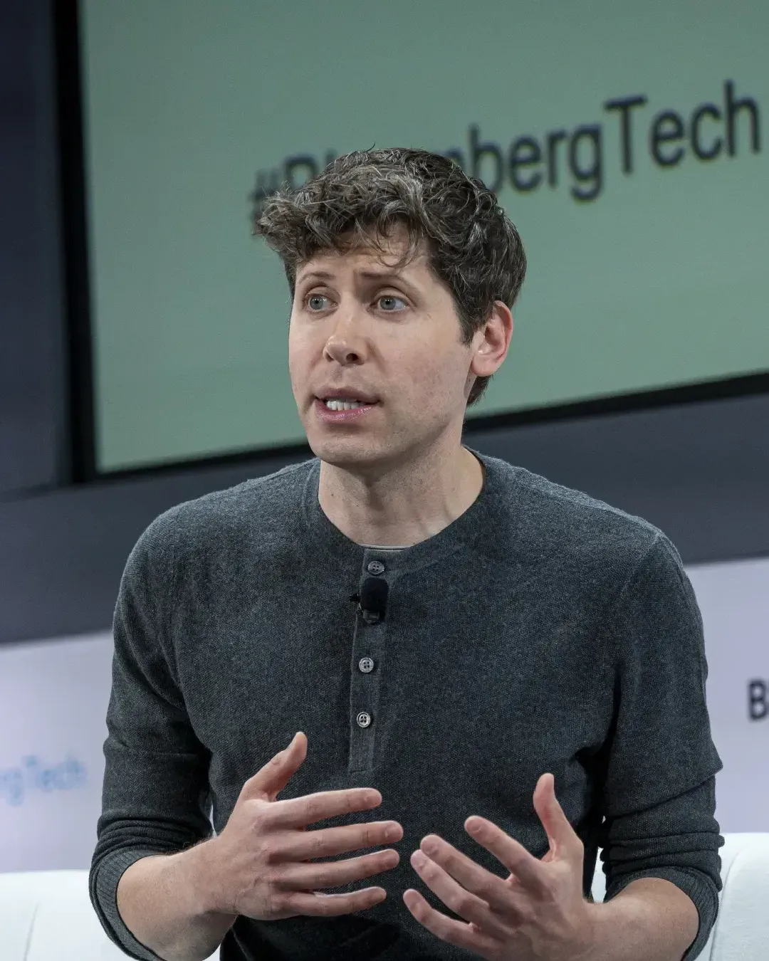 Capire il dietrofront di OpenAI su Sora Una notizia che dice molto sulla nuove strategia di Sam Altman