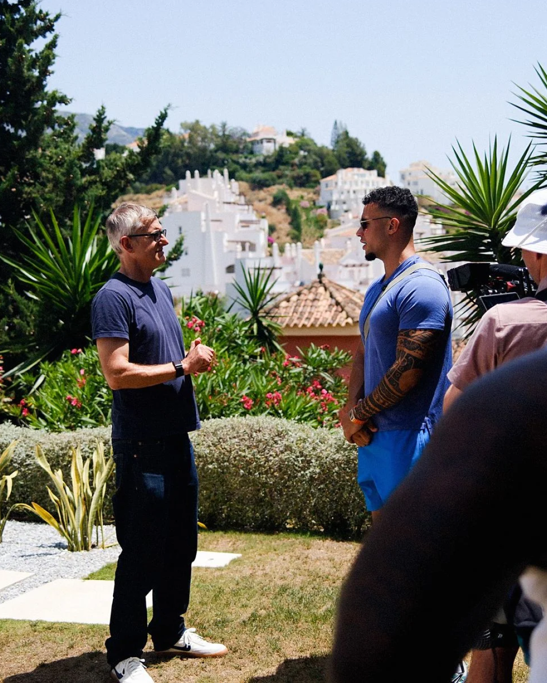 Louis Theroux entered the manosphere It explores the economic motivations behind this highly controversial sphere