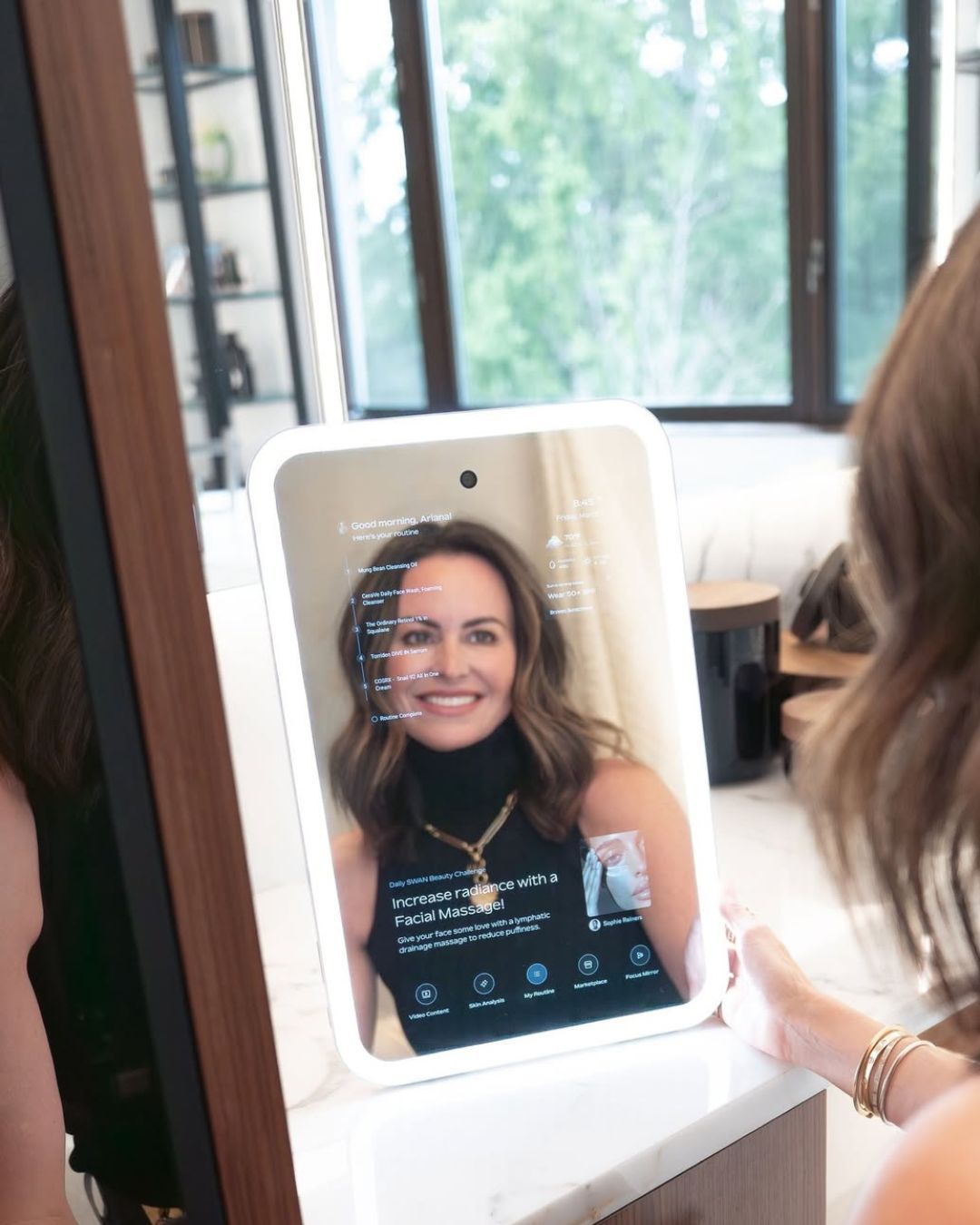 Come gli AI-Mirror stanno rivoluzionando il mondo del beauty E non solo