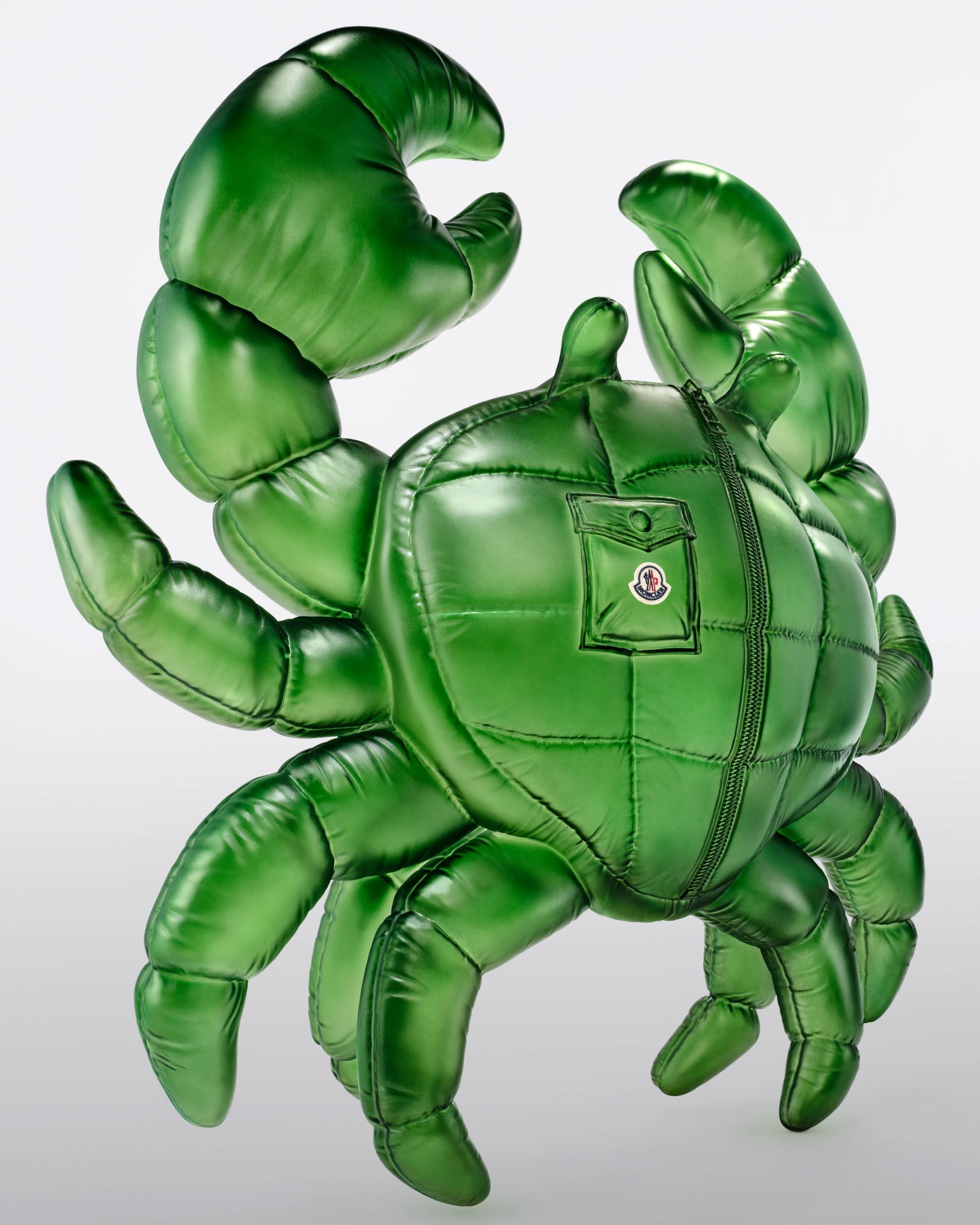 Moncler lancia Have a puffy summer con Jamie Dornan Quando la morbidezza diventa freschezza | Image 613036