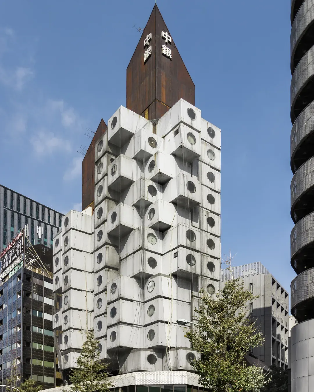 Is design meant to be temporary?  Offices, digital spaces and entire cities are changing