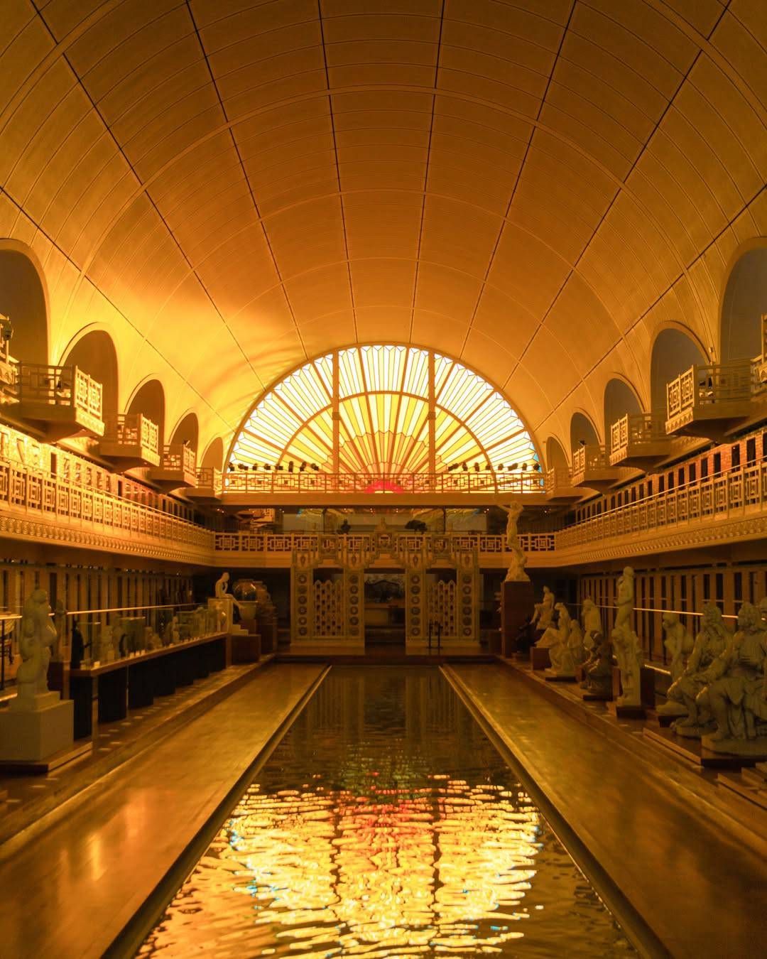 La Redoute ou l'histoire d'une mode démocratique de Karl Lagerfeld à Jacquemus Plus qu’un catalogue, un miroir social