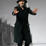 The exhibition “Living in Black” brings to Milan three of the greatest Japanese designers Issey Miyake, Yohji Yamamoto and Junya Watanabe meet the work of Alberto Burri