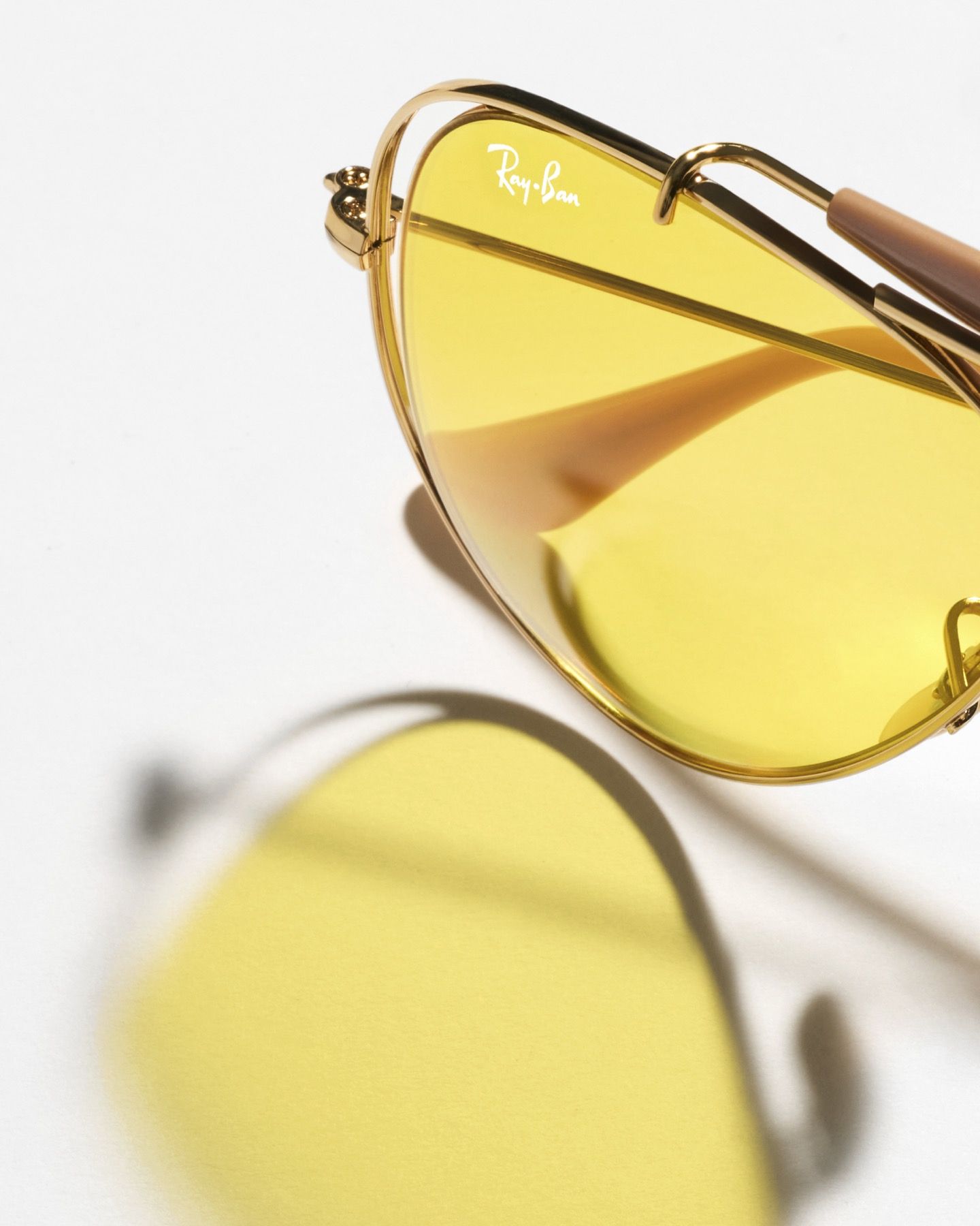 The new collaboration between Dolce&Gabbana and Ray-Ban is here Featuring the new Shooter and Outdoorsman II models | Image 613122