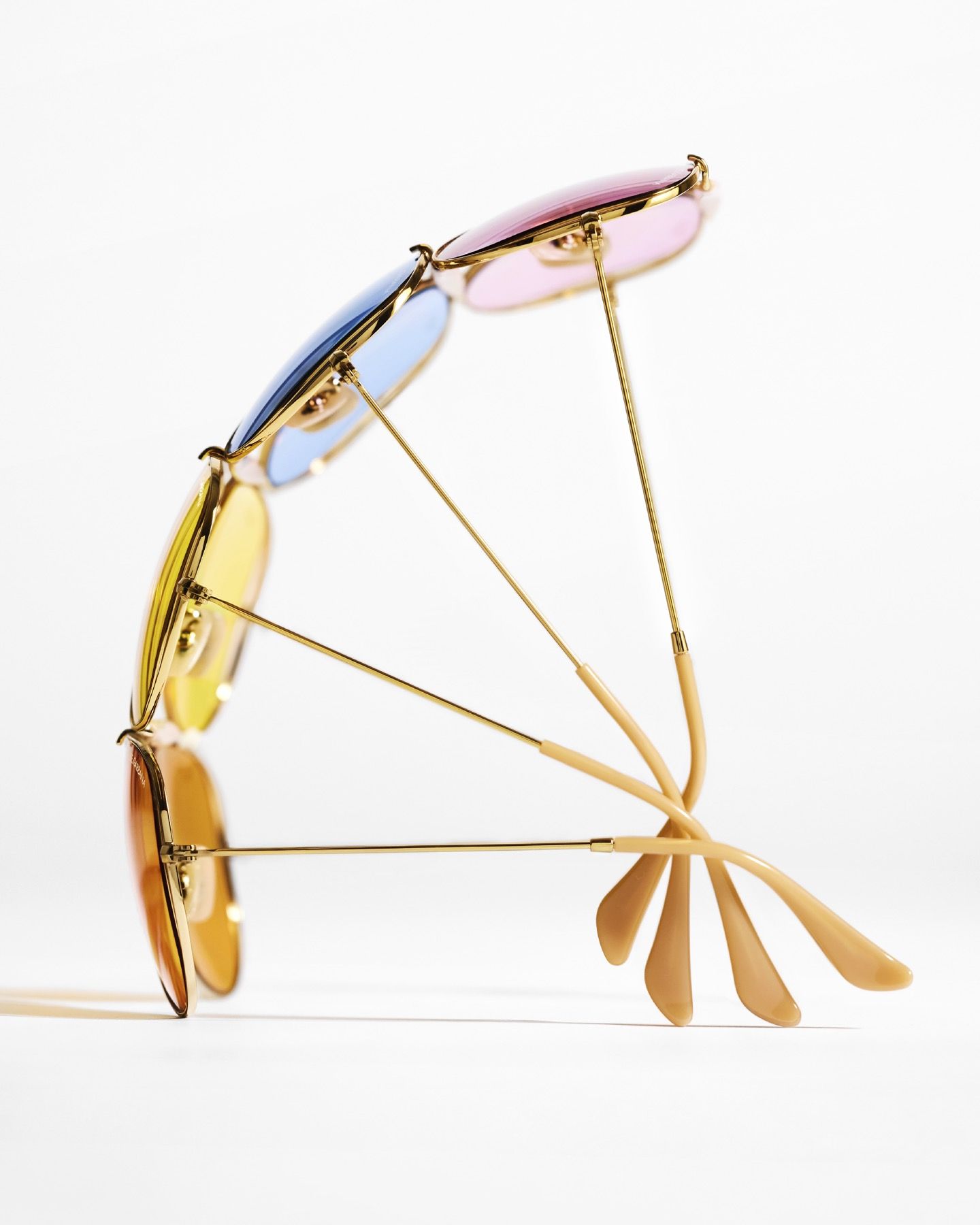 The new collaboration between Dolce&Gabbana and Ray-Ban is here Featuring the new Shooter and Outdoorsman II models | Image 613121