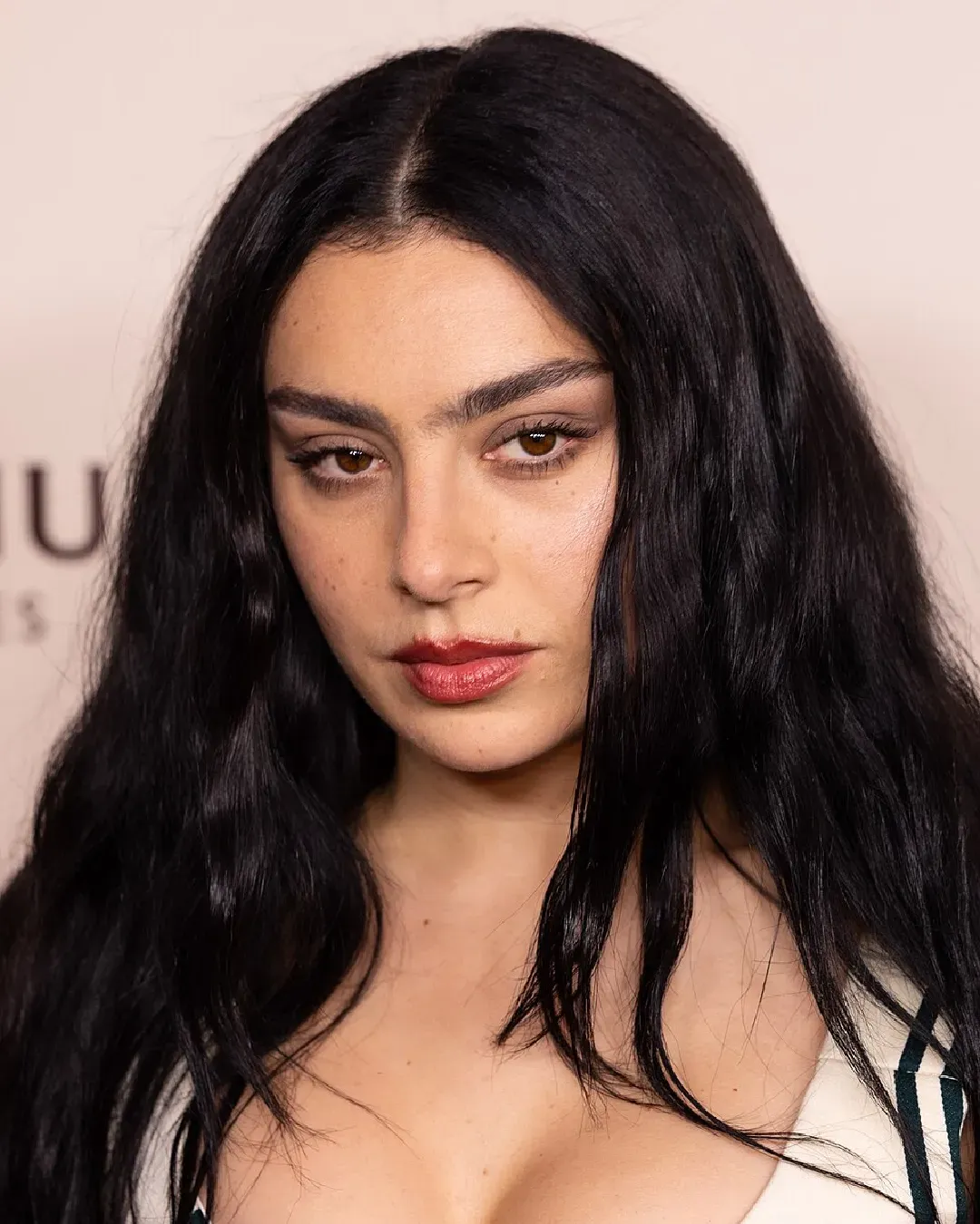 Il prossimo album di Charli XCX sarà rock? Aspettative del post-Brat
