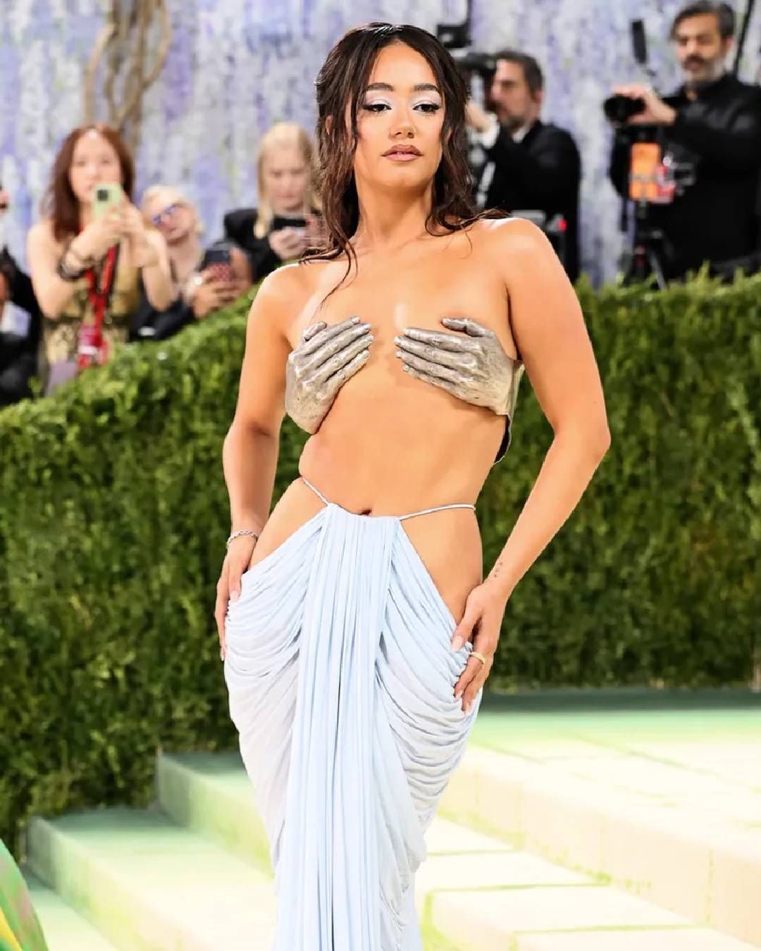 6 personnalités françaises présentes au Met Gala 2026 L'élégance tricolore au sommet de l'art à New York