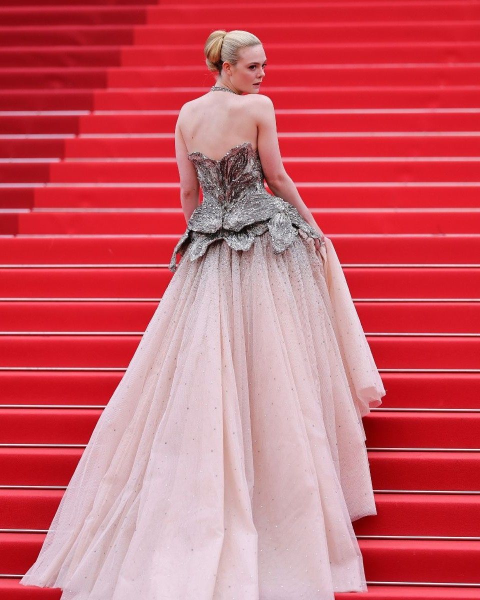 Sind die Filmfestspiele von Cannes immer noch attraktiv für Mode? Am Vorabend der Ausgabe 2026 scheinen große Investitionen für den Lebensstil bestimmt zu sein