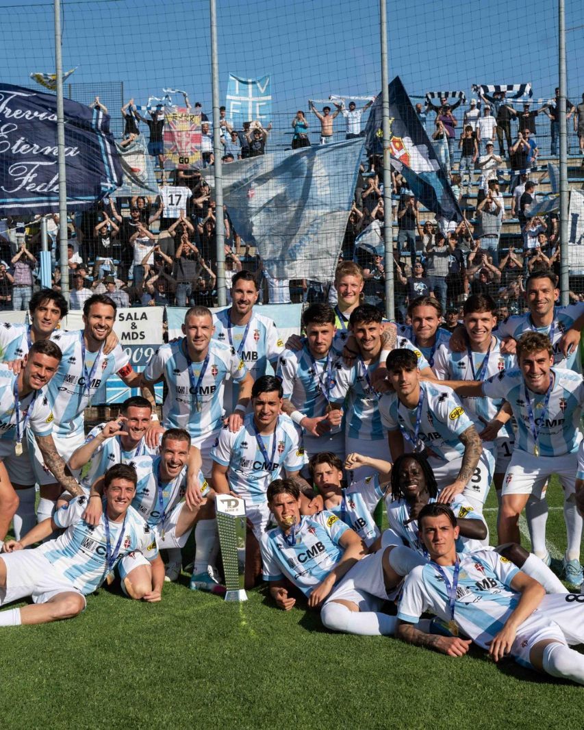The use of football jerseys as a form of cultural communication Lenovo celebrates lower-league football with “Your Club Your Canvas”