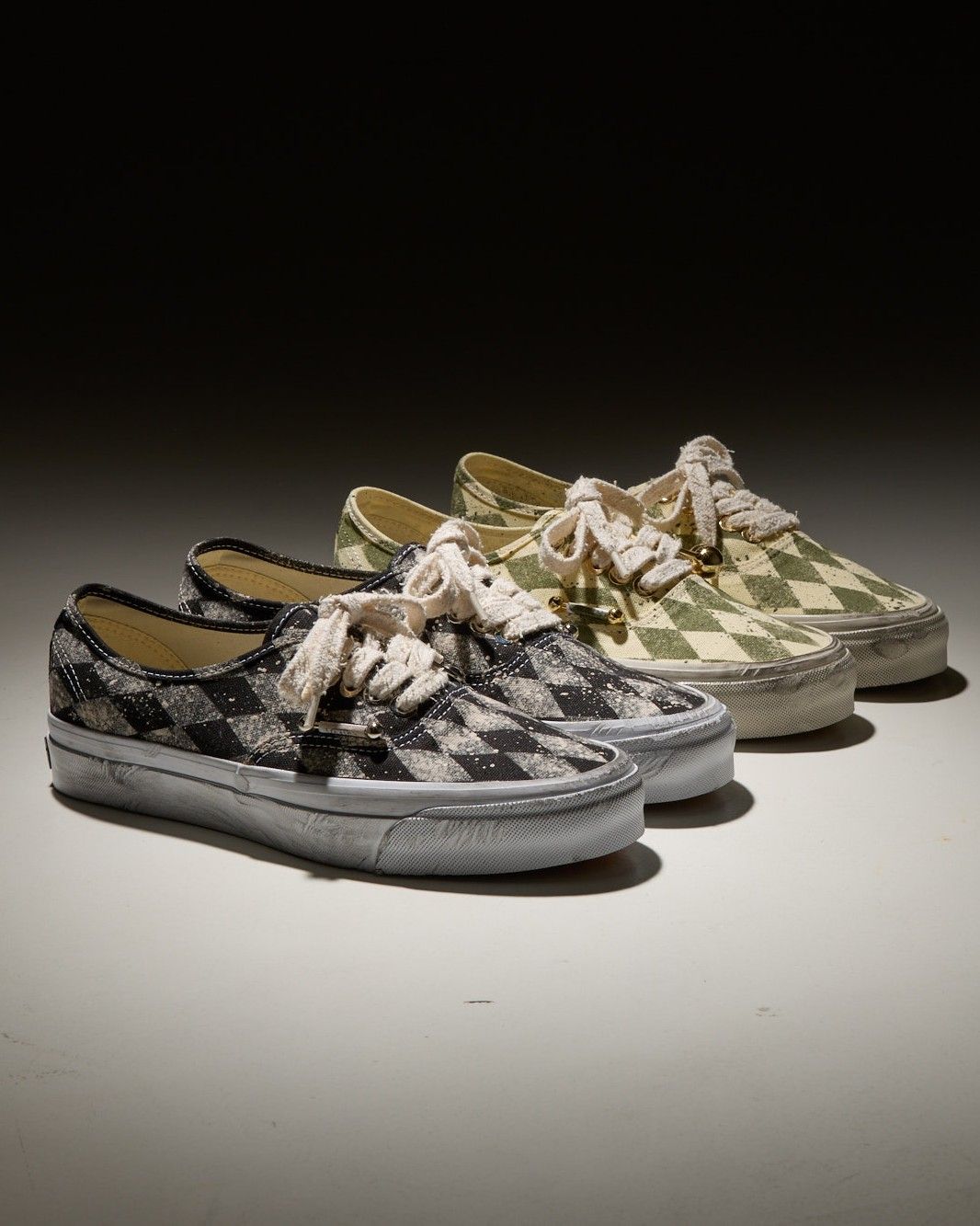La collaborazione tra Vans e Danilo Paura per celebrare i 60 anni della Vans Authentic Ispirata al mondo dei punk