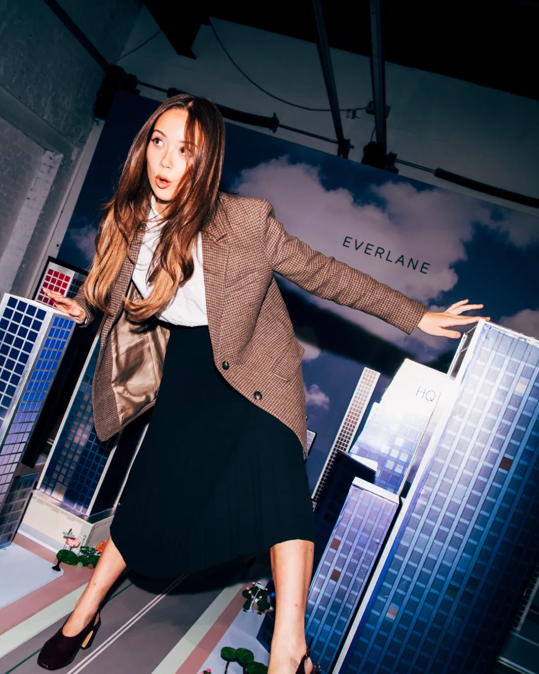 Cosa succede quando Shein acquisisce un brand sostenibile? La recente vendita di Everlane all’ultra-fast fashion cinese espone tutte le falle del sistema moda