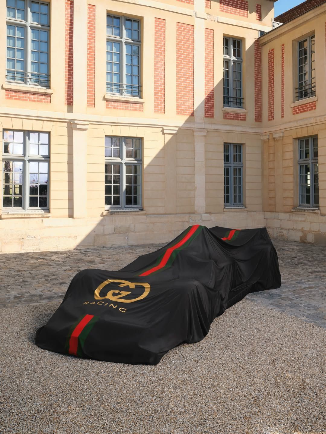 Gucci avrà una scuderia di Formula 1 a partire dal 2027 Nasce ufficialmente la Gucci Racing Alpine Formula One Team