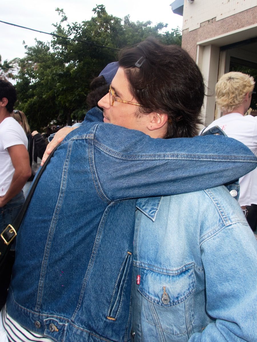 BARBACUE e BUFET SOCIS CLUB inaugurano l'estate a Casa Costa in collaborazione con Levi's L'evento annuale a Barcellona ha riunito personalità della musica, moda, arte e cultura | Image 619746