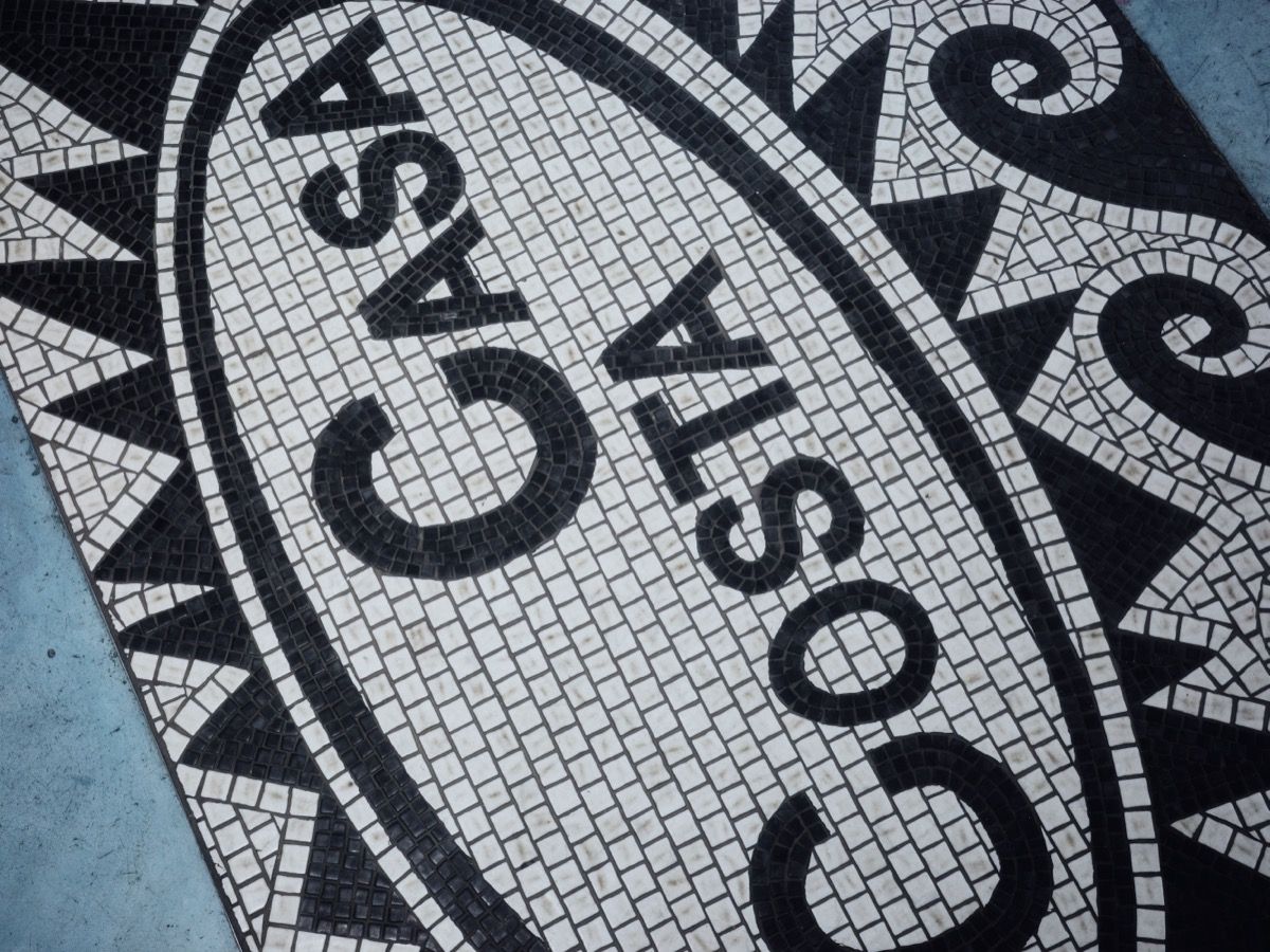 BARBACUE e BUFET SOCIS CLUB inaugurano l'estate a Casa Costa in collaborazione con Levi's L'evento annuale a Barcellona ha riunito personalità della musica, moda, arte e cultura | Image 619731