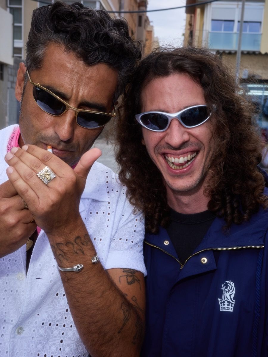 BARBACUE e BUFET SOCIS CLUB inaugurano l'estate a Casa Costa in collaborazione con Levi's L'evento annuale a Barcellona ha riunito personalità della musica, moda, arte e cultura | Image 619795