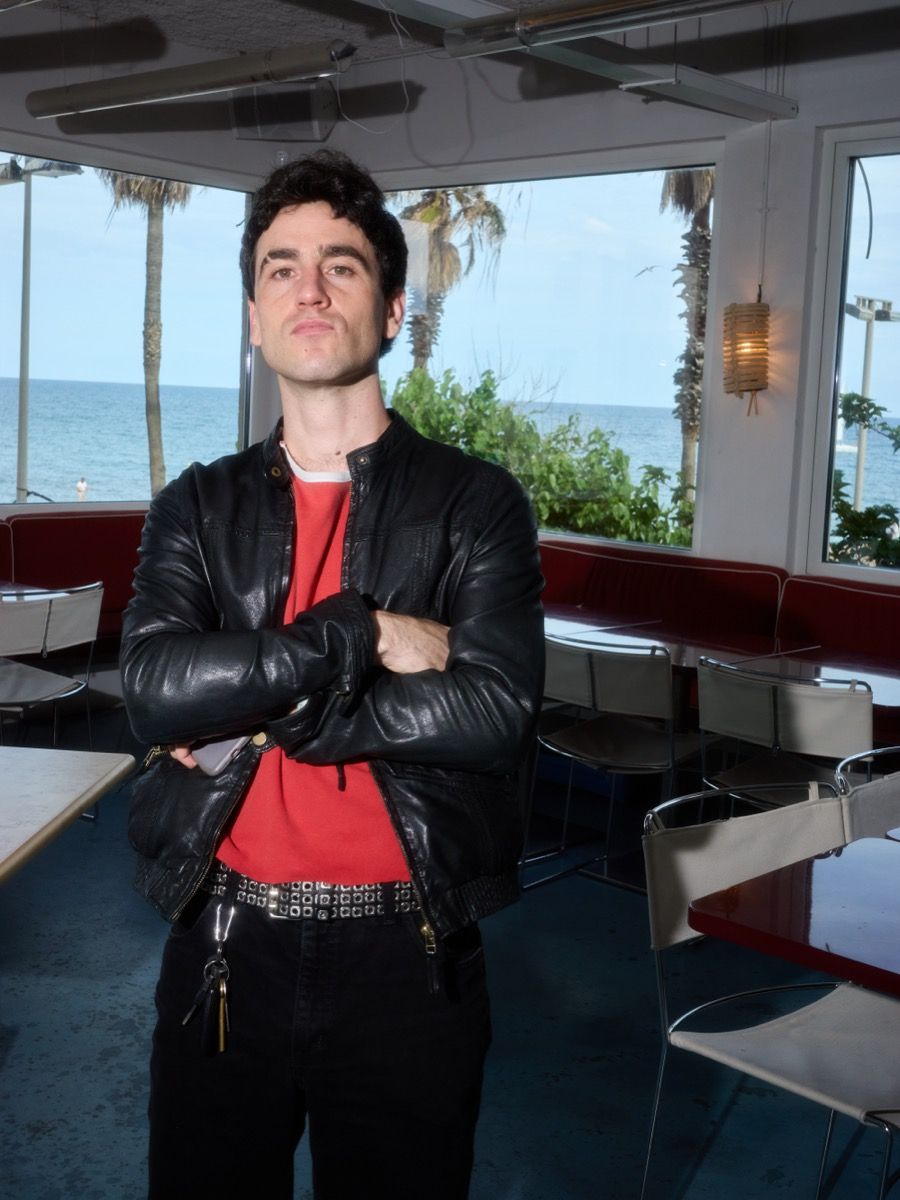 BARBACUE e BUFET SOCIS CLUB inaugurano l'estate a Casa Costa in collaborazione con Levi's L'evento annuale a Barcellona ha riunito personalità della musica, moda, arte e cultura | Image 619765