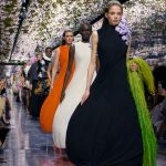 In che senso Dior ha aperto un’agenzia di viaggi? Una nuova divisione del brand è stata discretamente aperta negli scorsi mesi