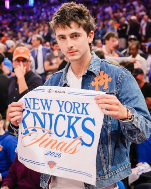 Why Are the New York Knicks Called the Knicks? Name, Logo & Colors