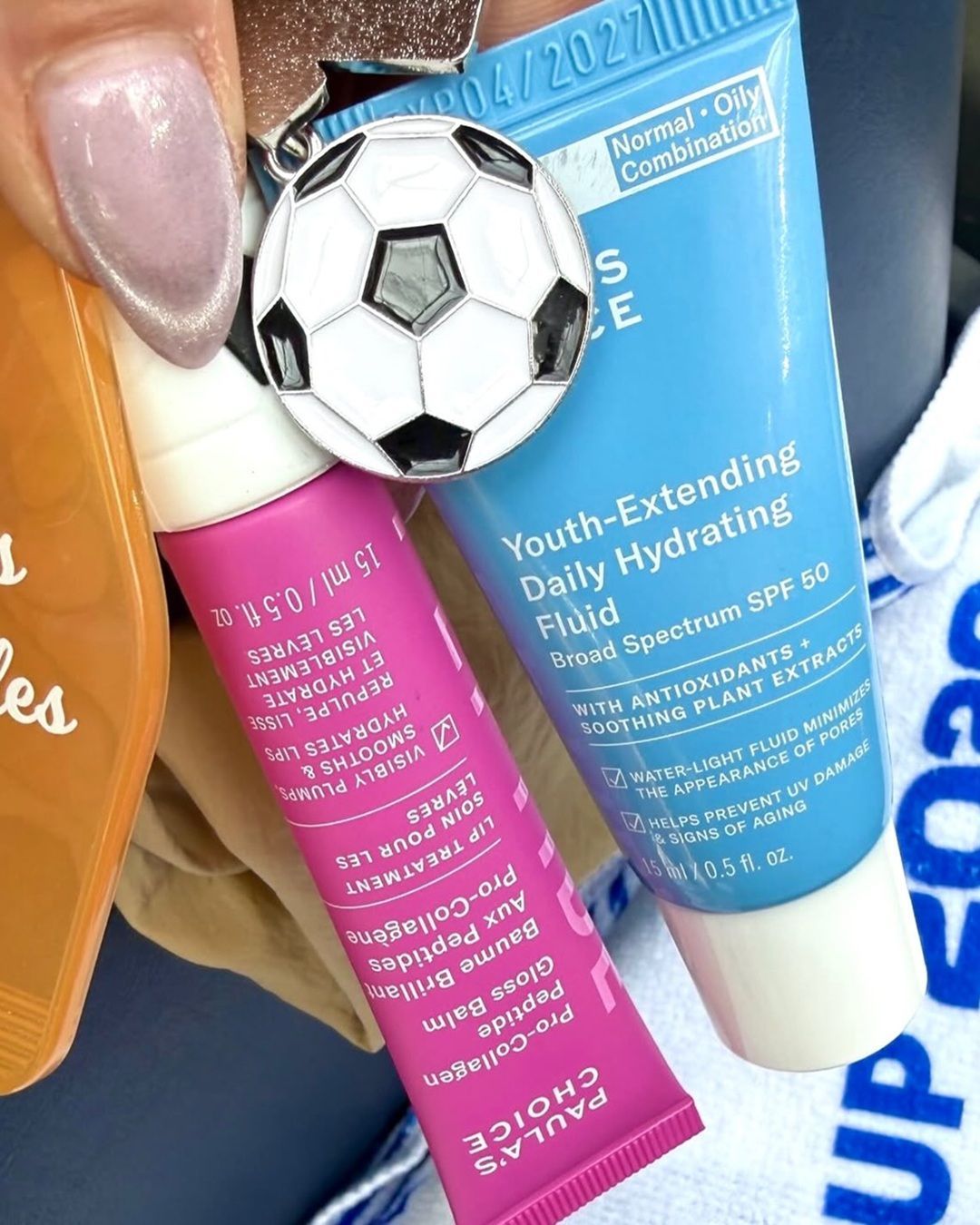 I beauty brand alla conquista dei Mondiali di calcio 2026 Dal patch glitterato al kit skincare da tifosa