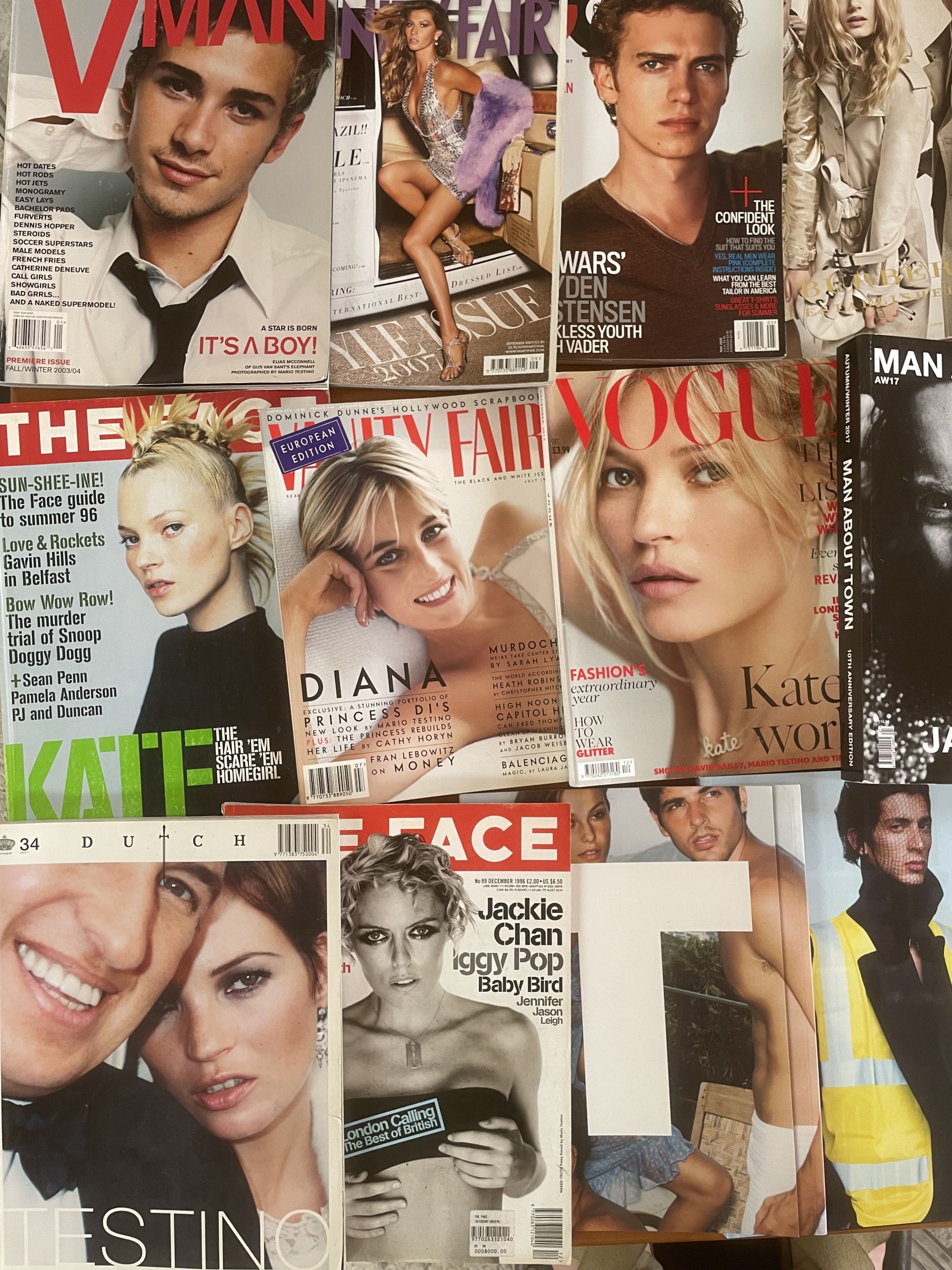 Milano fashion library presenta Mario Testino: a published history La mostra, aperta dal 20 al 24 giugno, ripercorrerà quarant'anni di carriera di Testino attraverso la carta stampata | Image 621309