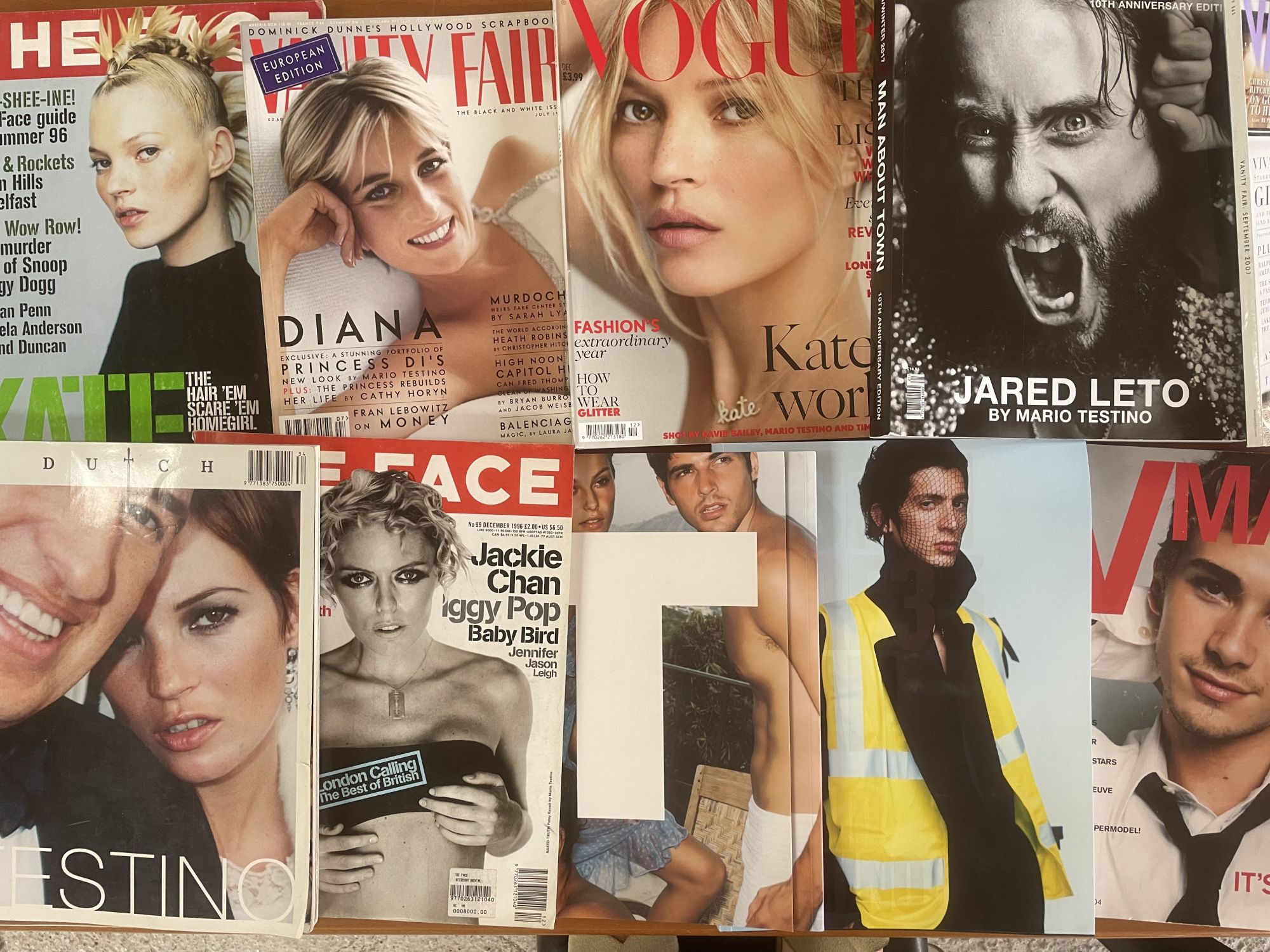 Milano fashion library presenta Mario Testino: a published history La mostra, aperta dal 20 al 24 giugno, ripercorrerà quarant'anni di carriera di Testino attraverso la carta stampata | Image 621308