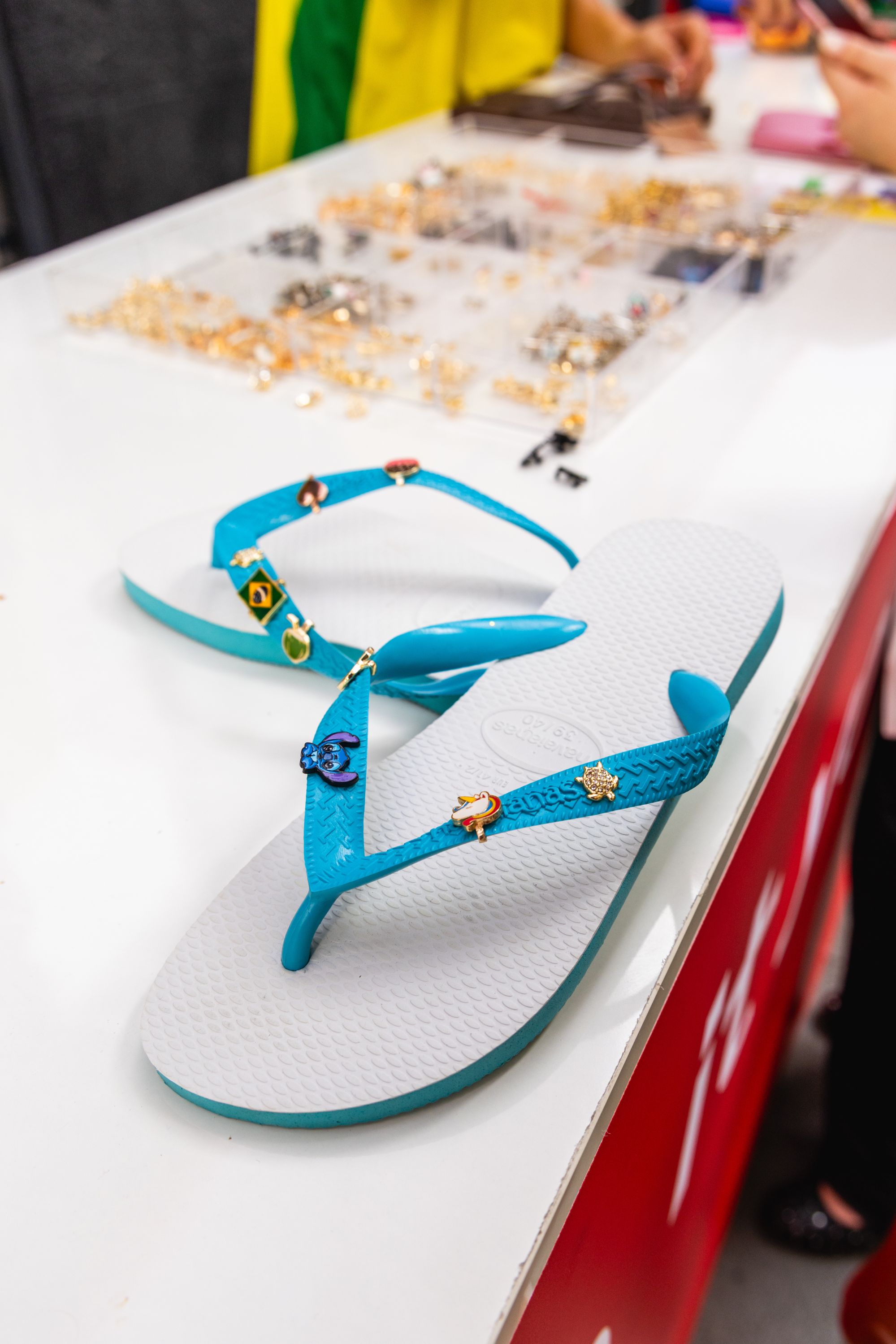 After Milan, Havaianas and AW LAB bring 'Brasilidade' to the heart of Naples Summer is full of creativity with Havaianas and AW LAB, also in the Neapolitan capital | Image 622066