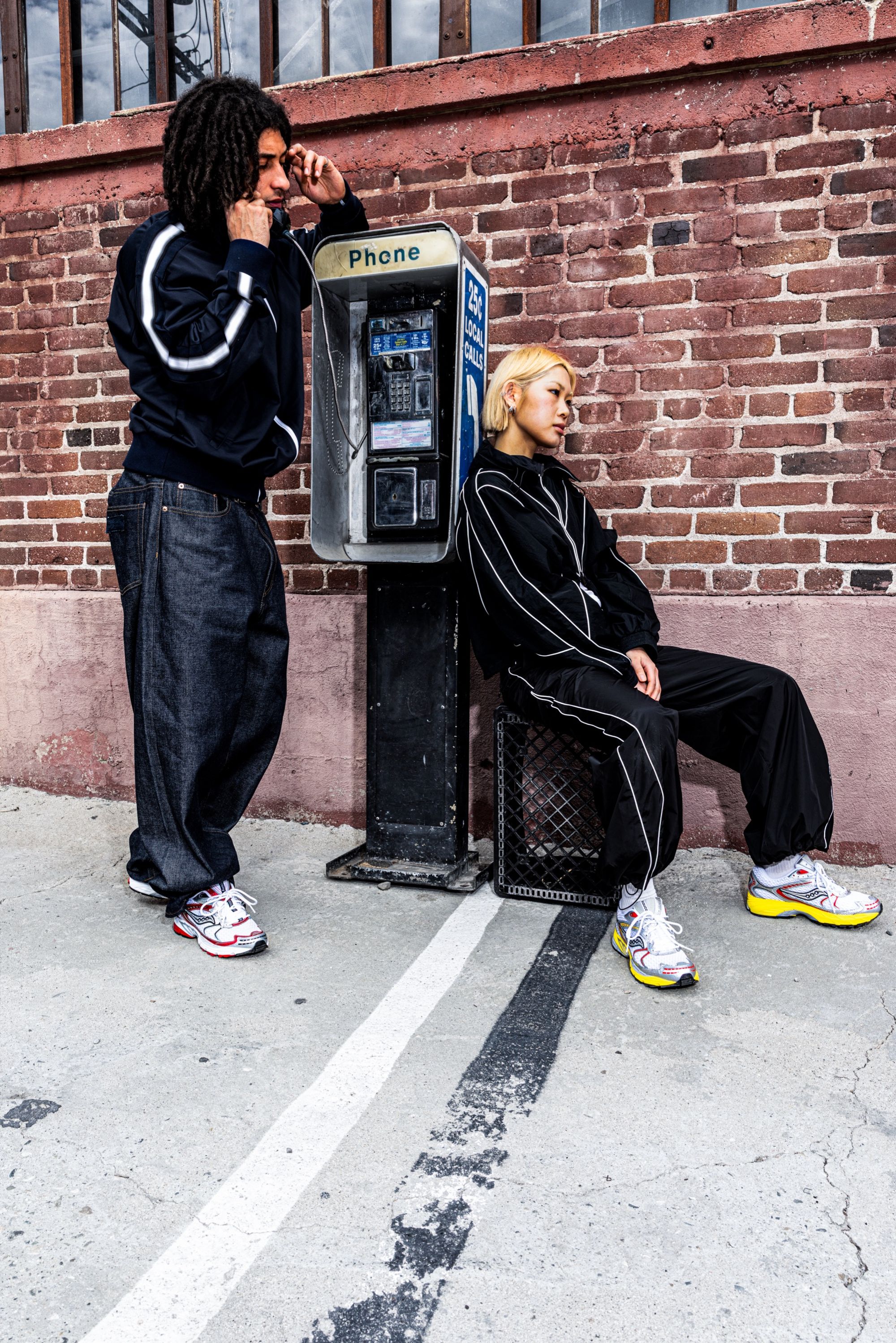 Saucony presenta le ProGrid Ride 1 alla Paris Fashion Week Una collezione dedicata alla fedeltà, per le strade proprio come in pista | Image 622542