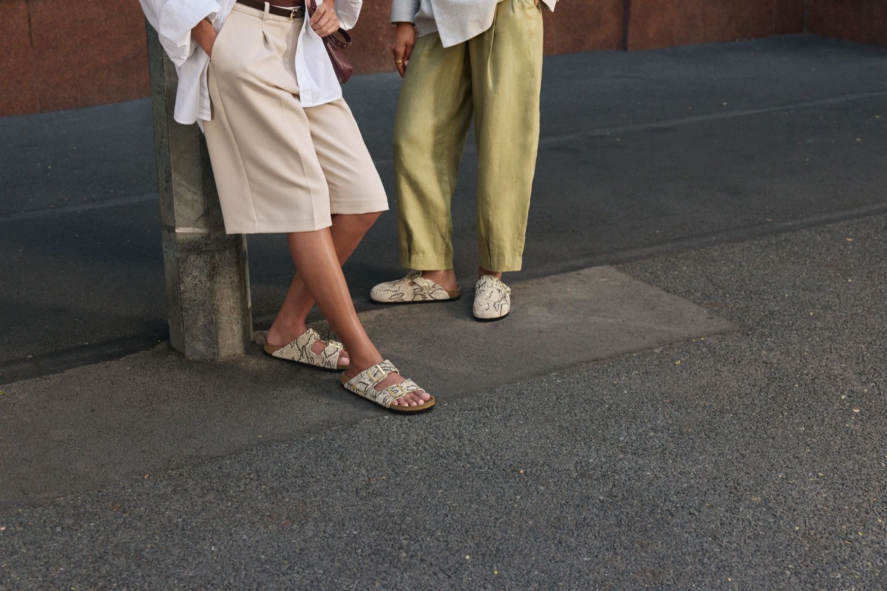 BIRKENSTOCK presenta “ANIMAL PACK” I modelli iconici cambiano look nella campagna Natural Interaction | Image 623719