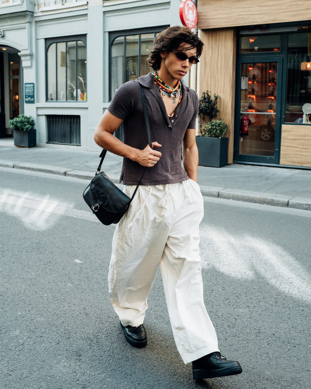 I migliori look street style della Paris Fashion Week SS27 Men's La strada di Parigi non teme il caldo