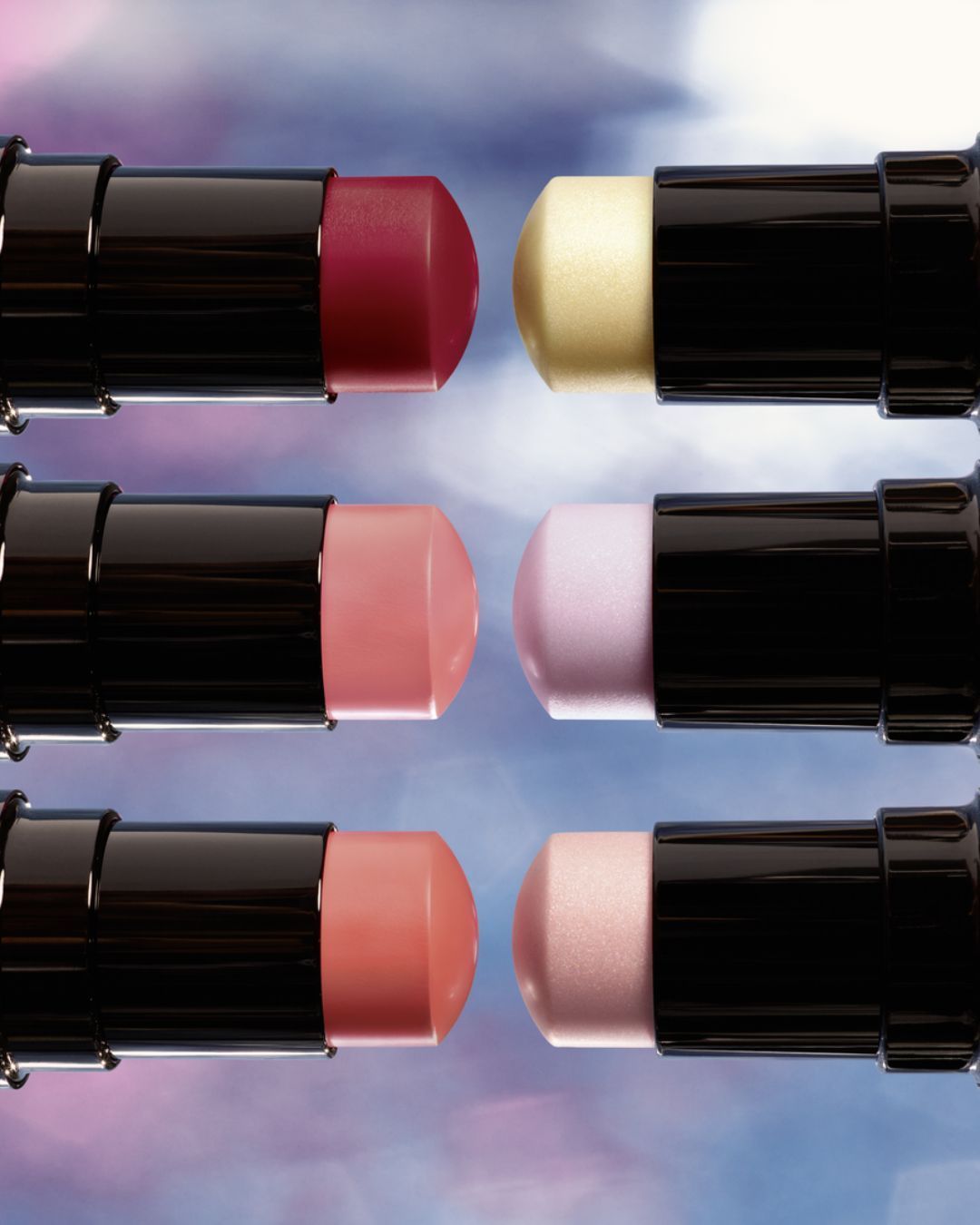 The colors of the Chanel Summer 2026 makeup collection celebrate the light of summer Among the new Duo de Baumes, pastel eyeshadows and luminous lips