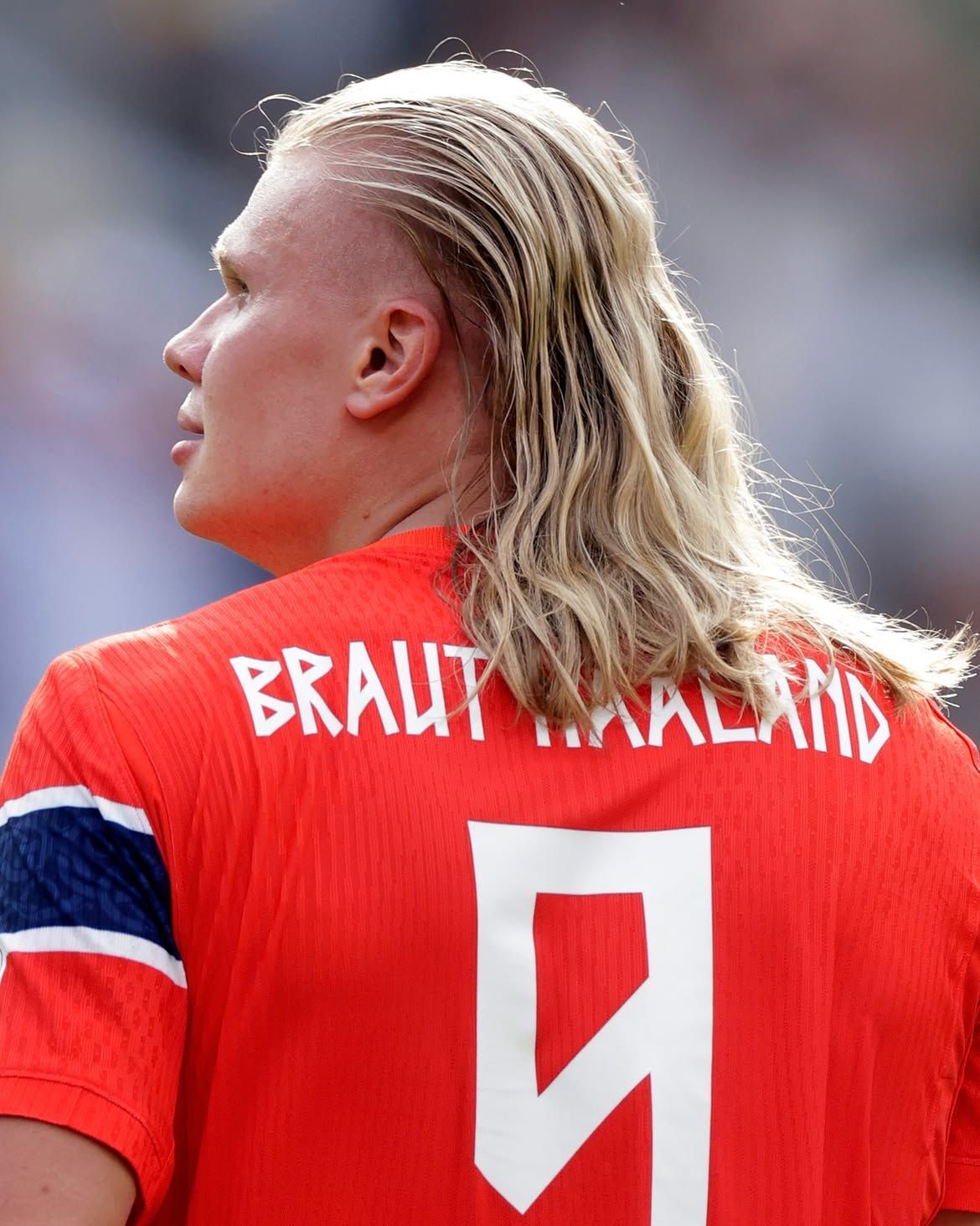 Why did Erling Haaland add Braut to his Norway jersey at the 2026 World Cup? The story behind the change