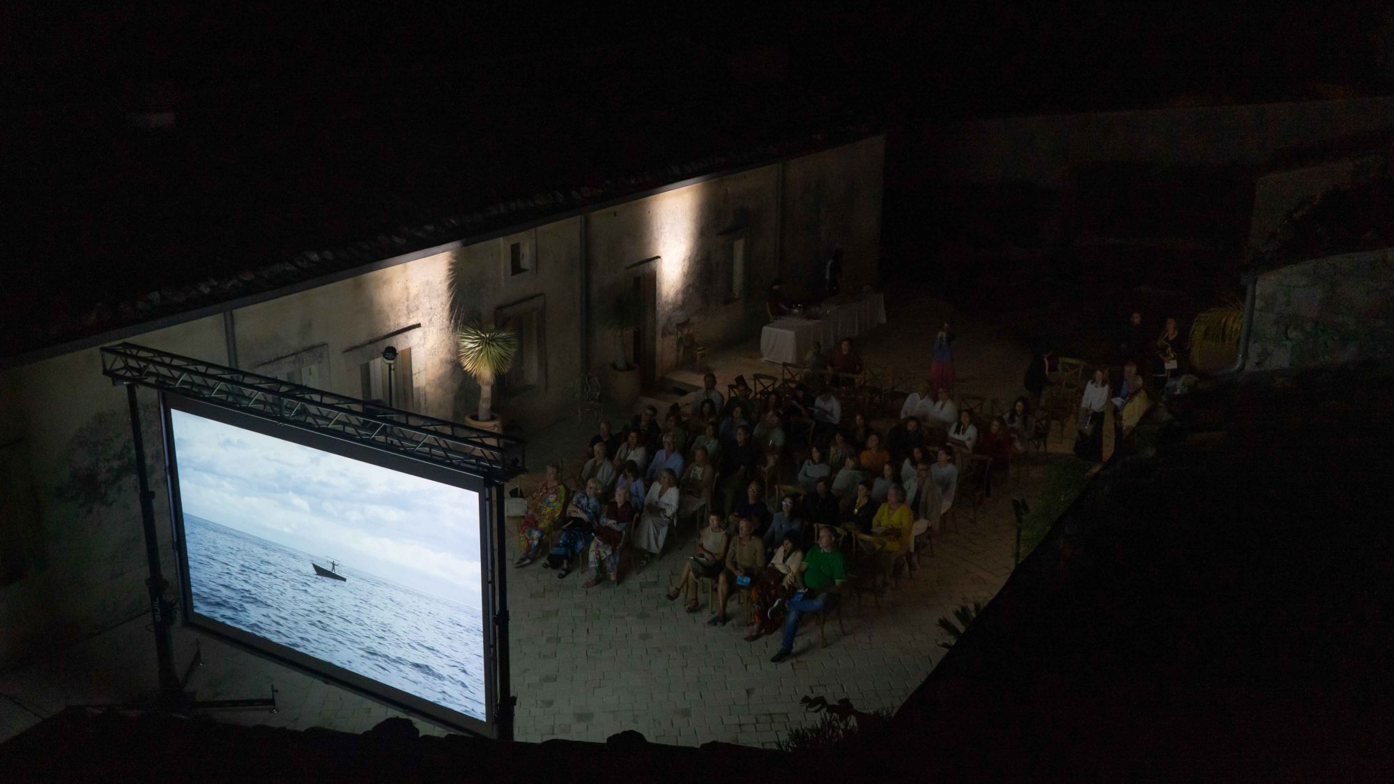 8 sunrises 2026: video art looks at the Moon in Noto With The Time Of The Moon | Image 626257