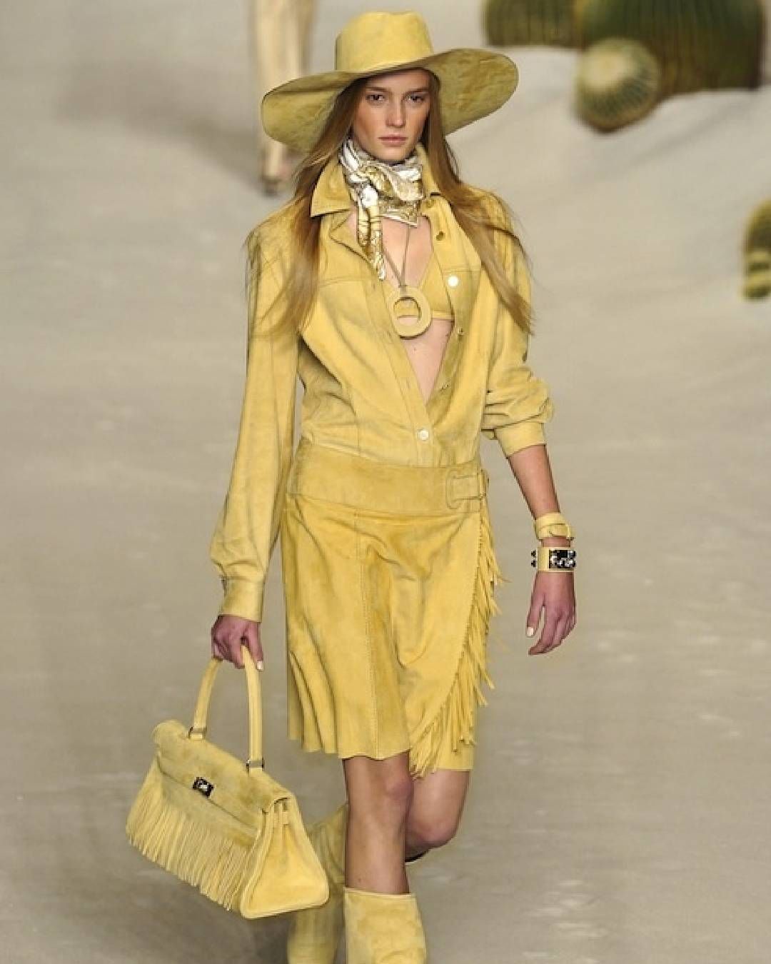 Hermès présentera sa première collection couture en janvier prochain Cette annonce sonne comme l’aboutissement de sa philosophie artisanale
